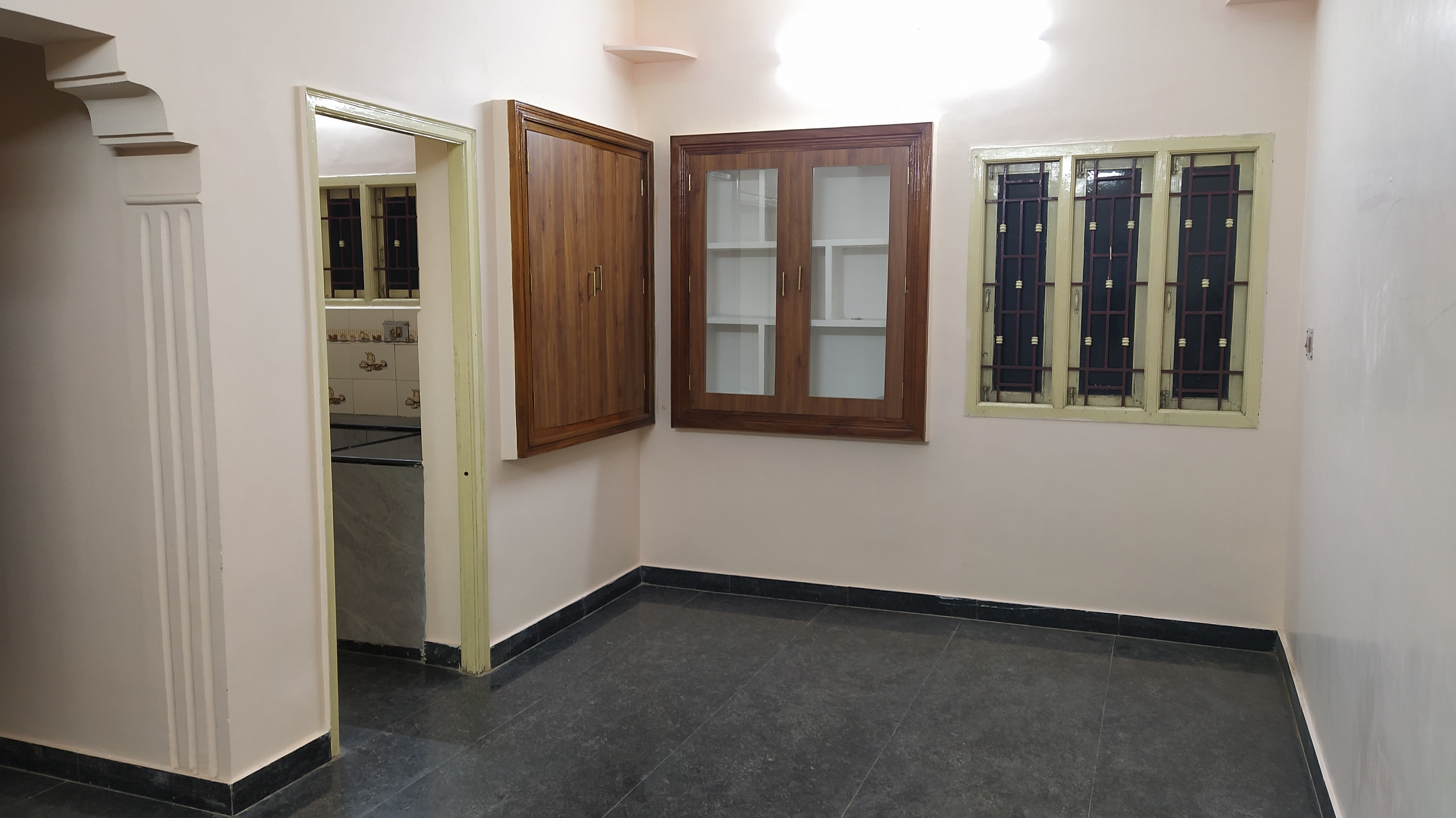 Flat for rent in Perumbakkam