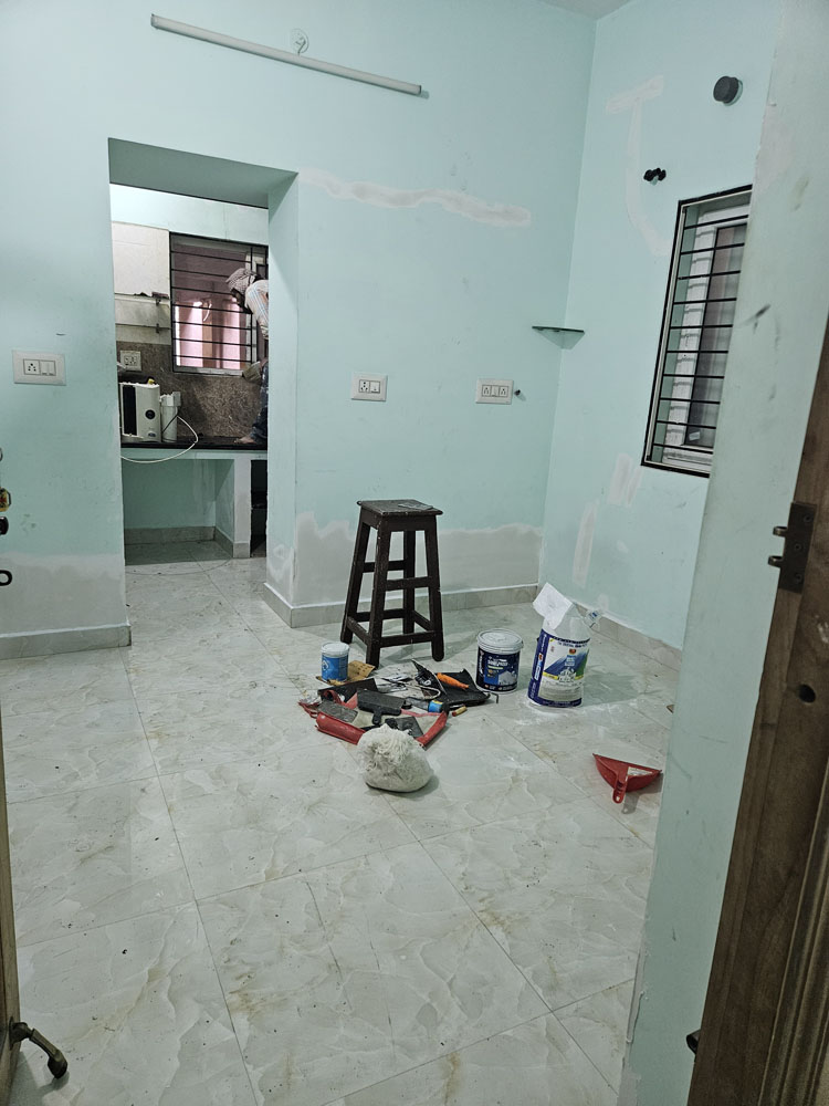 Flat in thiruvanmiyur