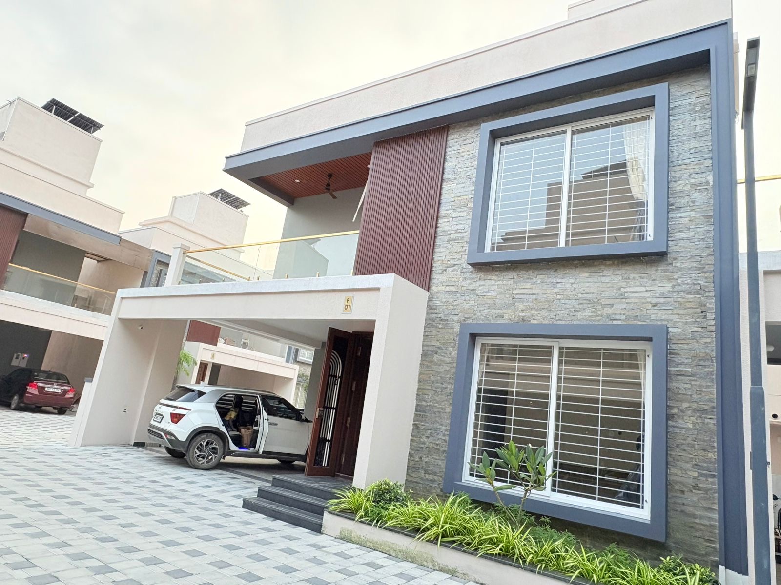 villa for sale in Ottiyambakkam