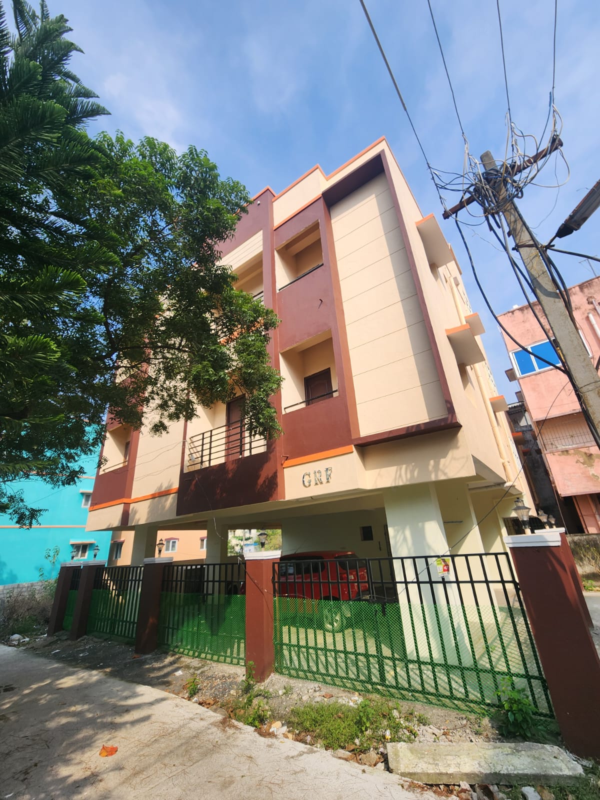 Flat in urapakkam