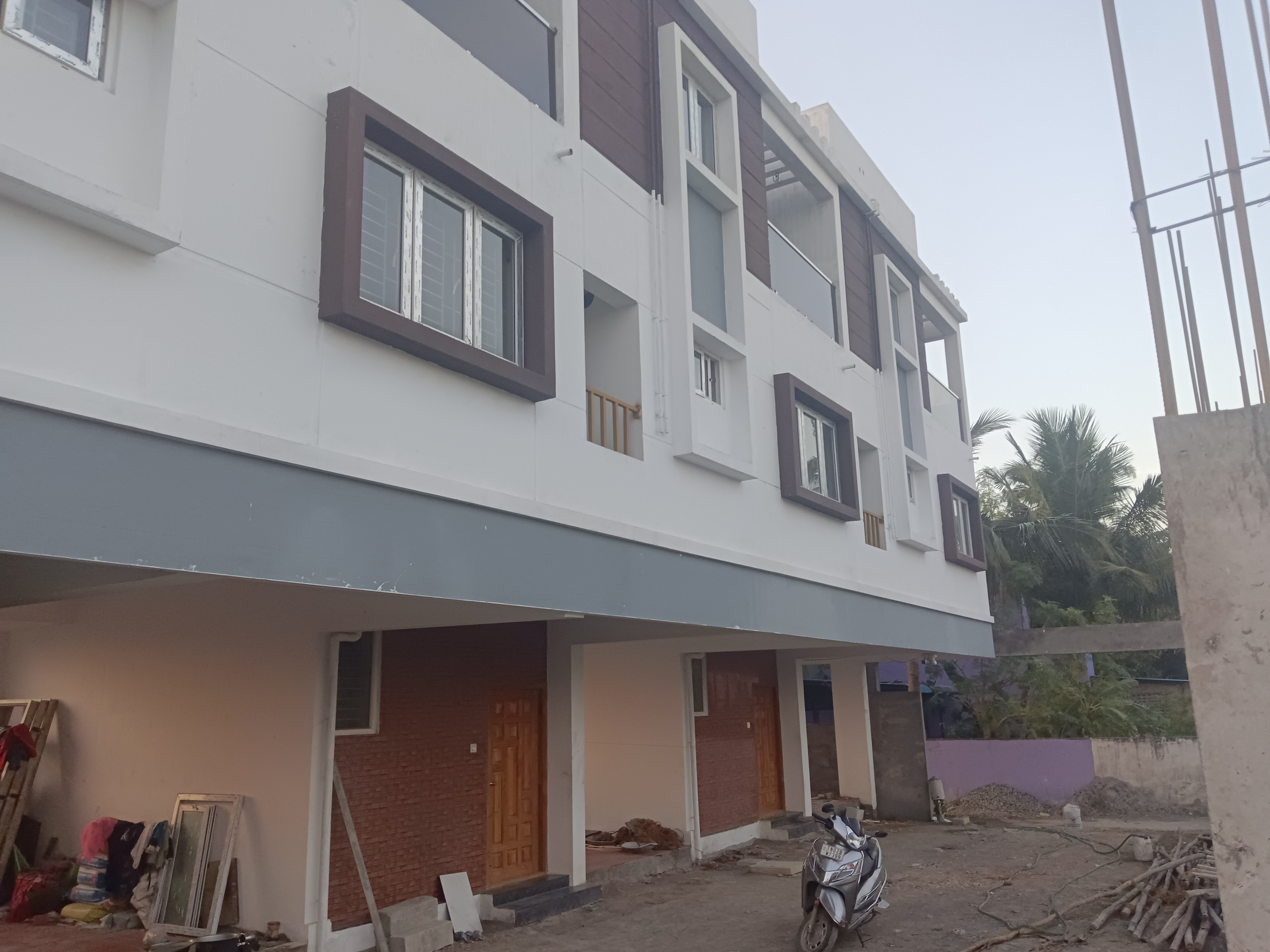 villa-for-sale-in-korattur
