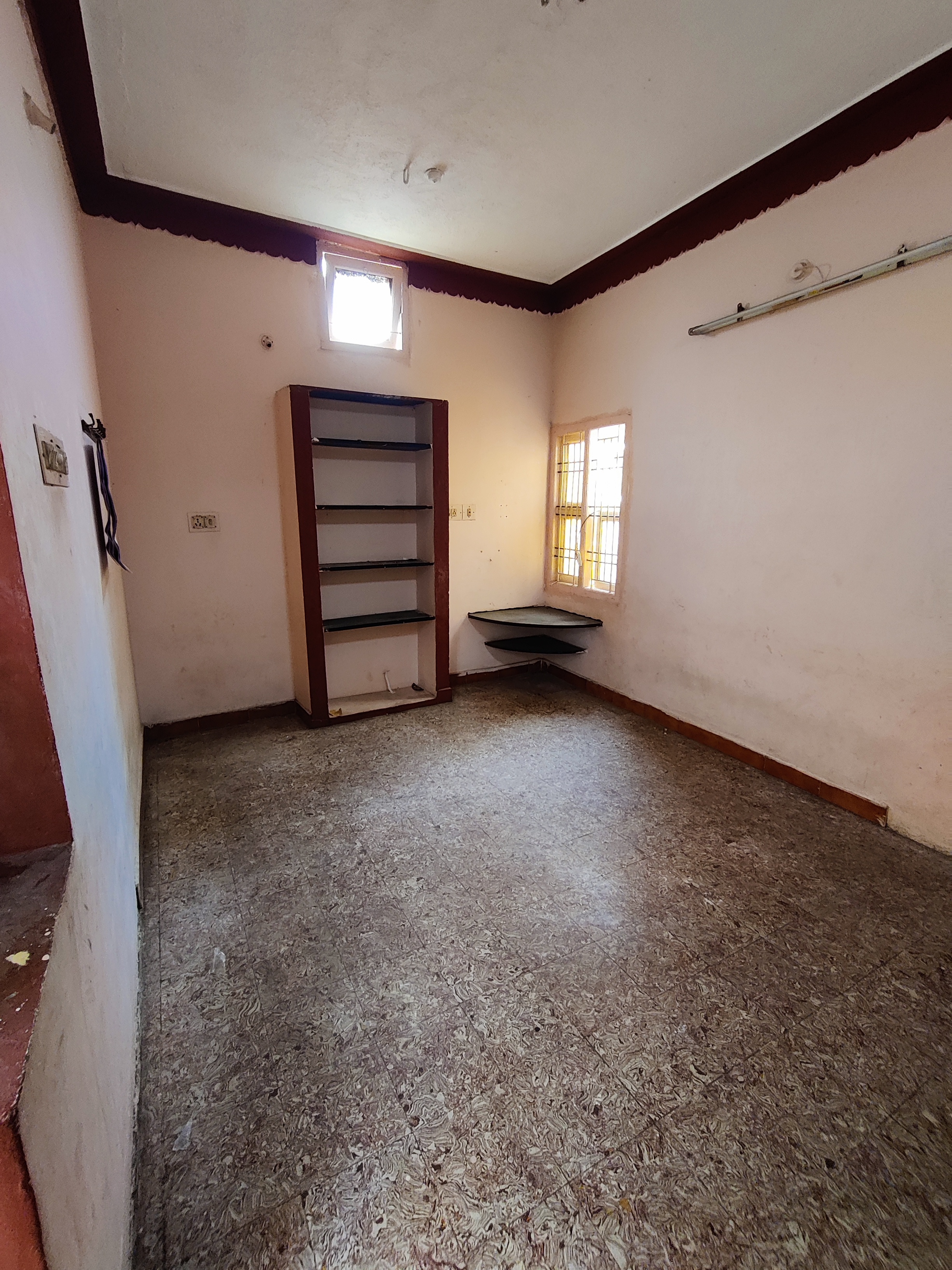 Villa in kolathur