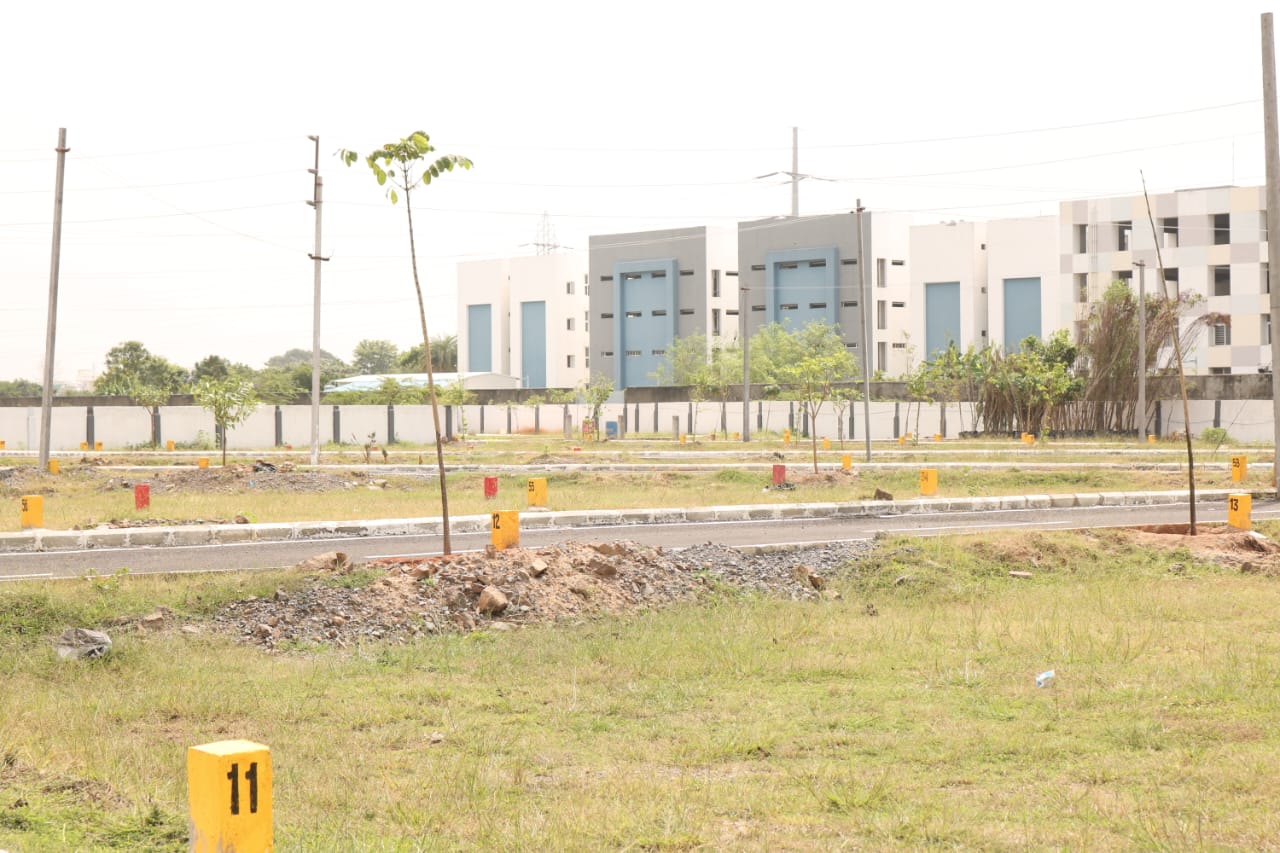 Plot in kundrathur