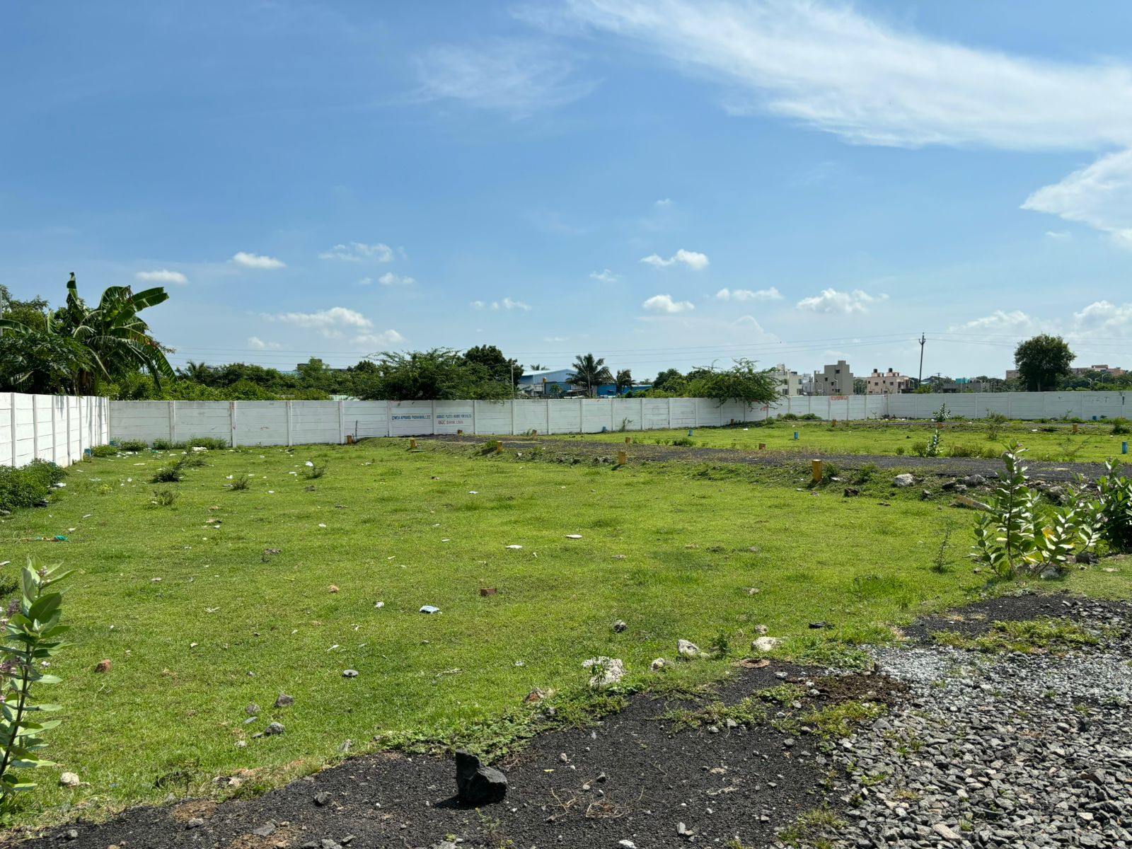 Plot in poonamallee