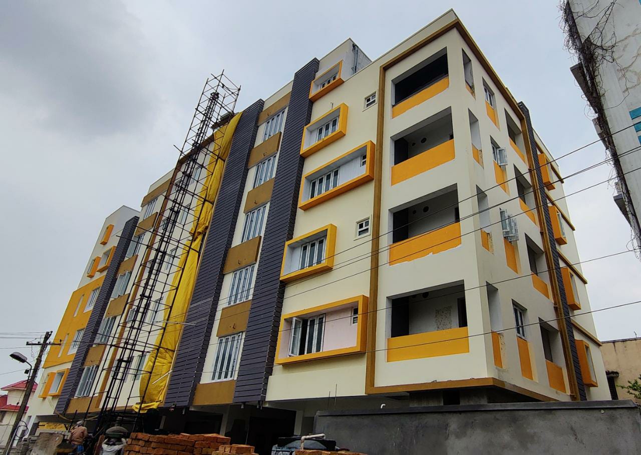 Ready to move 2 and 3bhk flats for sale in Madambakkam