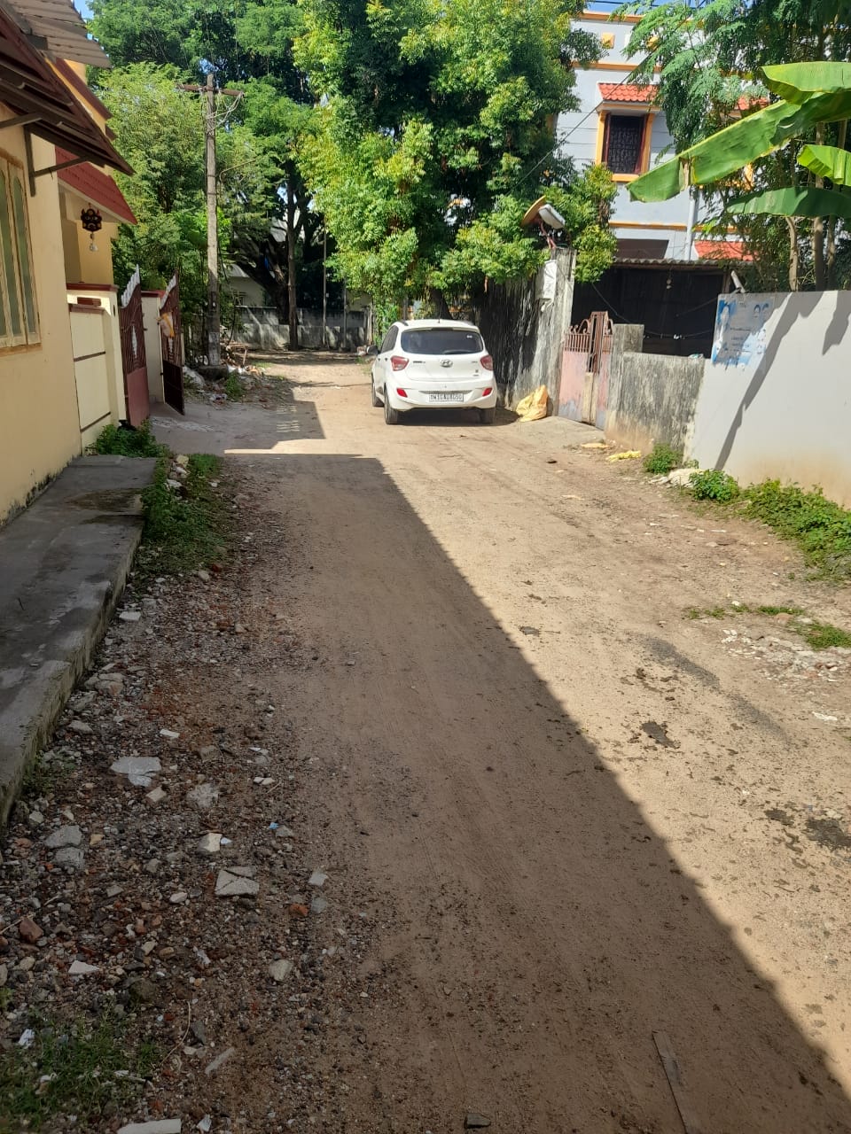 Plot in madhanandapuram