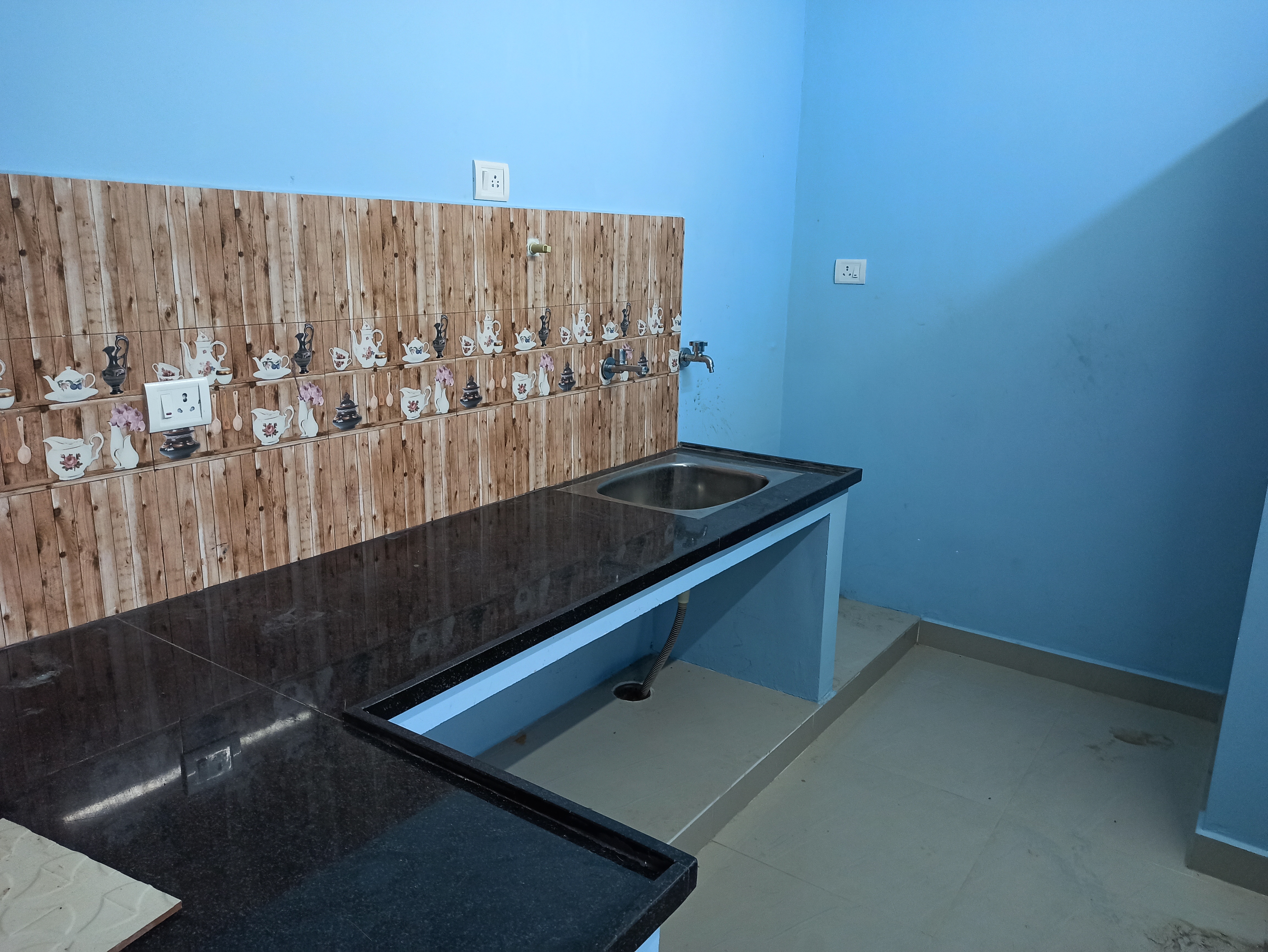 1 BHK Independent House in semmenchery