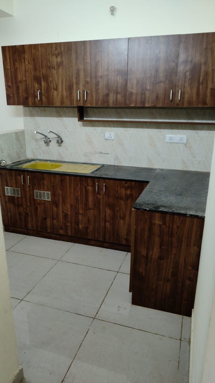 2bhk flats for rent in Siruseri