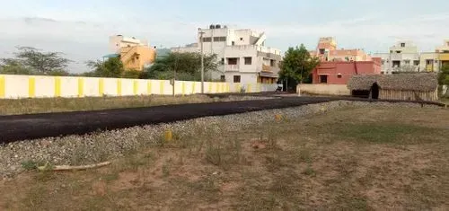 Plot in padappai