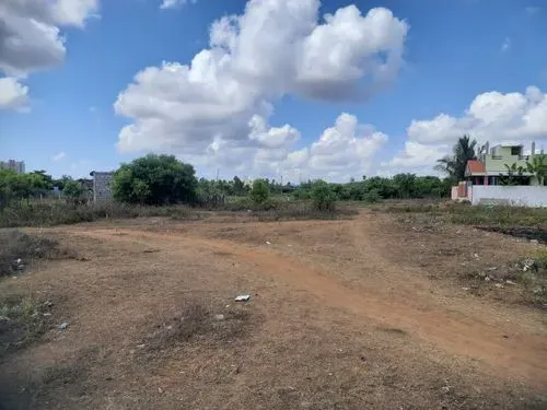 Plot in vandalur