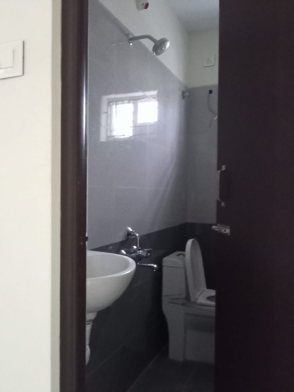 2bhk flat for sale in Pozhichalur
