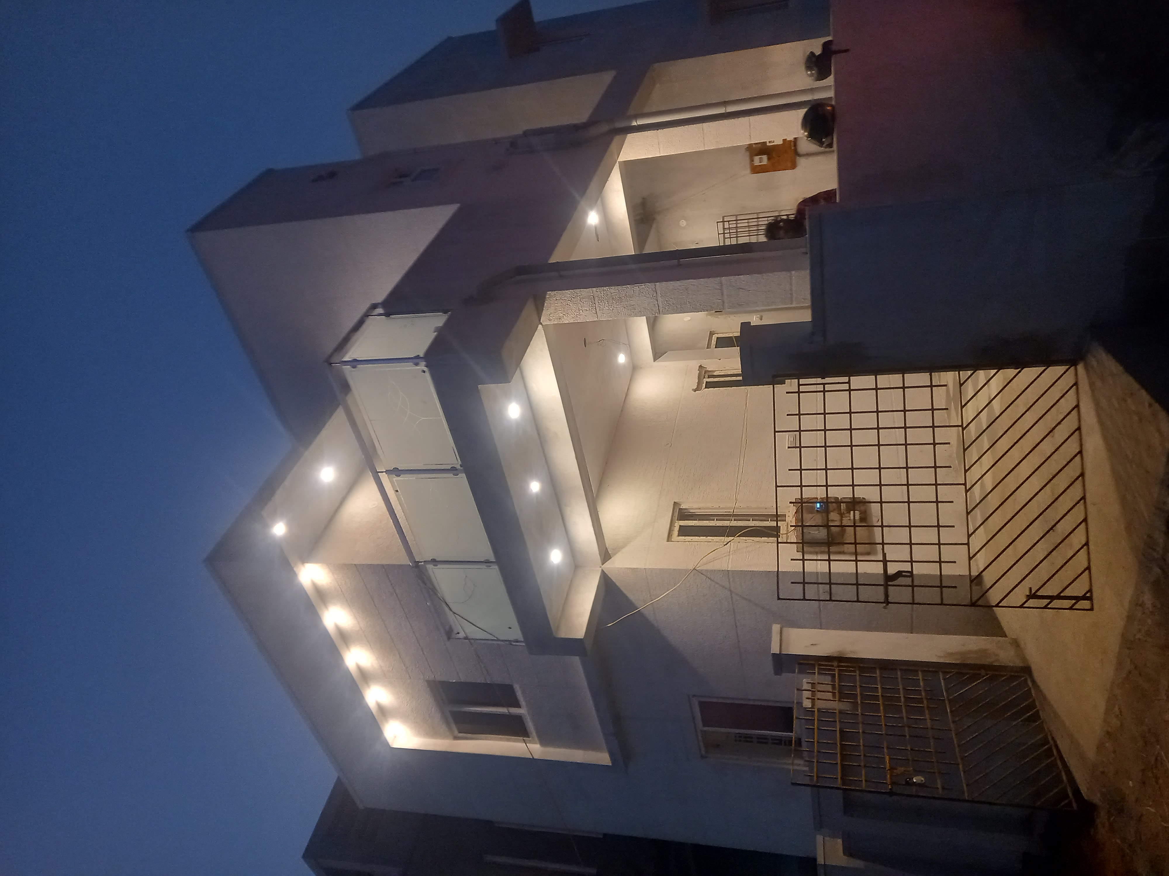 Villa for sale in Vengadamangalam