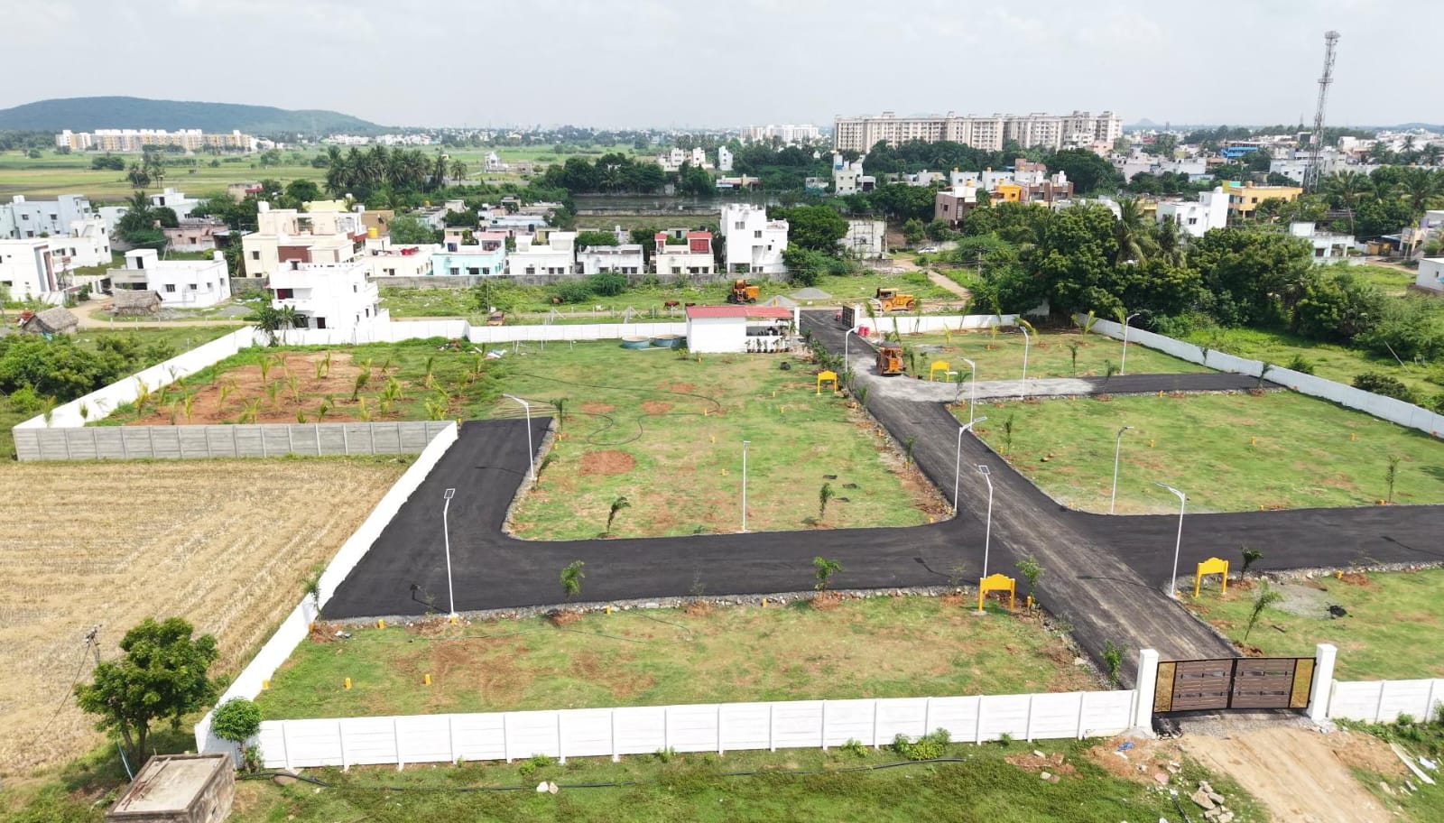 Land for sale in Kayarambedu