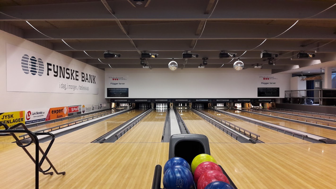 Galleri billede 2 fra Assens Bowling Center
