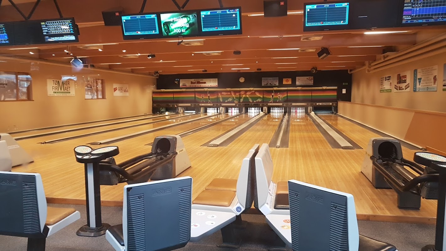 Galleri billede 2 fra Grenaa Bowlingcenter
