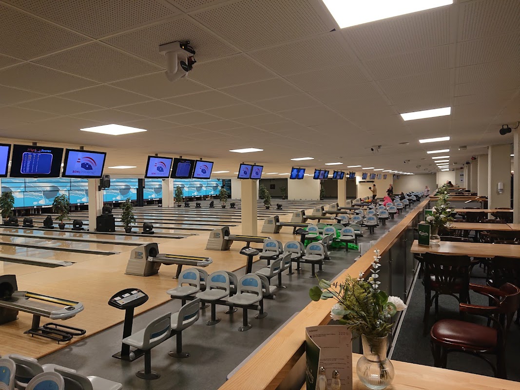 Galleri billede 2 fra Løvvang Bowling Center