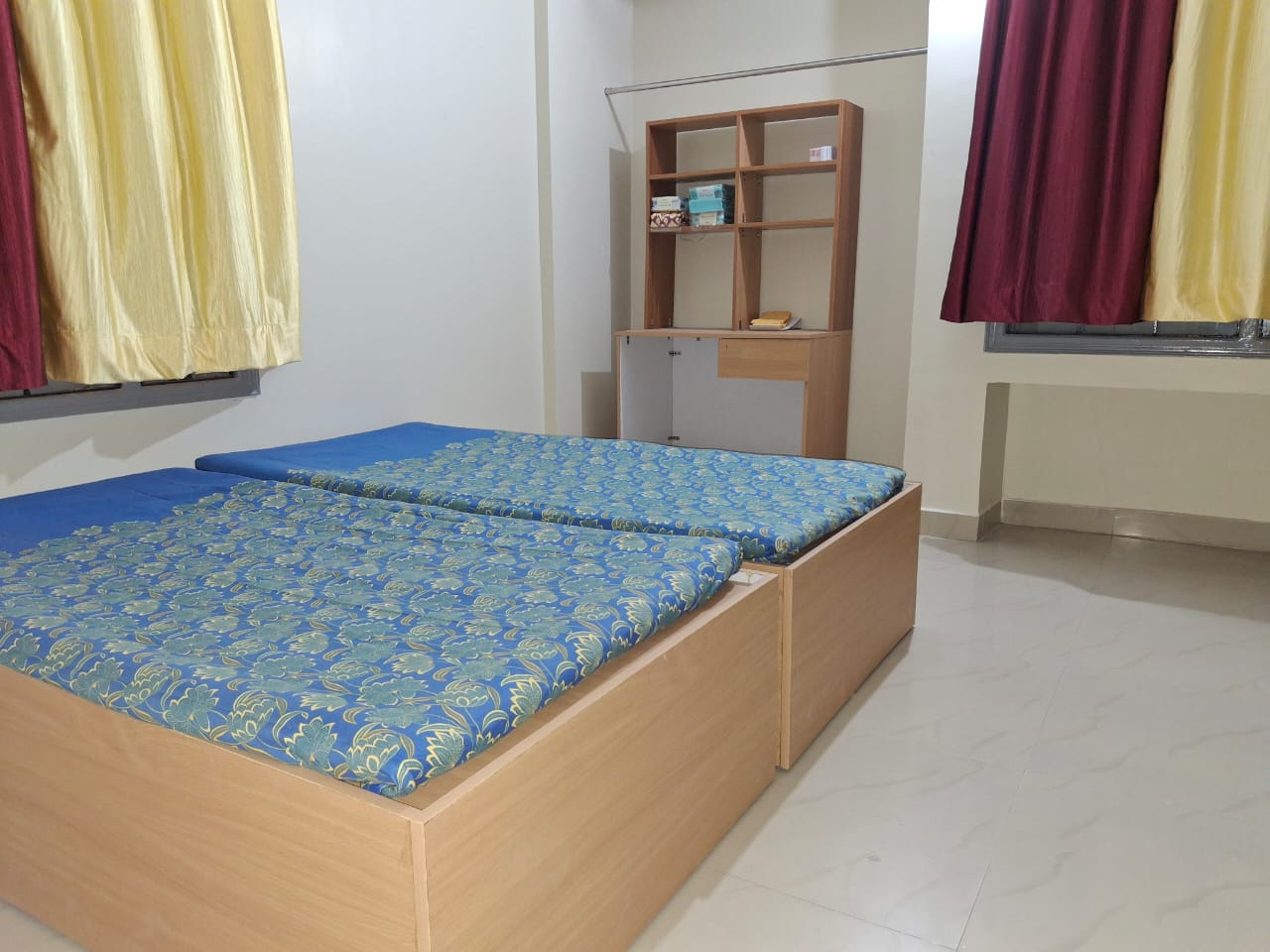 Saheb Shree Hostel & PG  Room Image 4