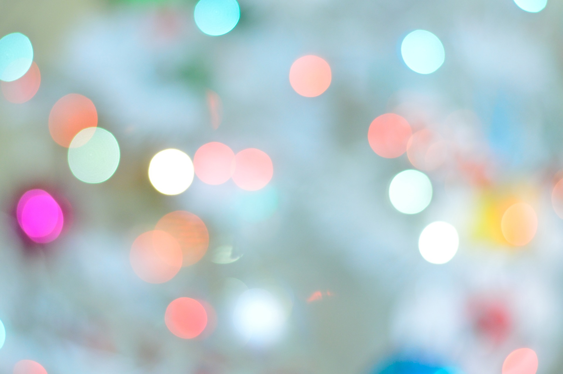 1638829053391-bokeh-1916807_1920.jpg
