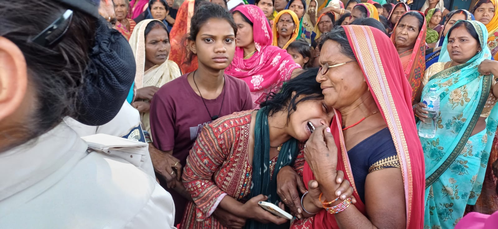 बहन की डोली उठने के बाद भाई की हुई हत्या,मचा कोहराम।