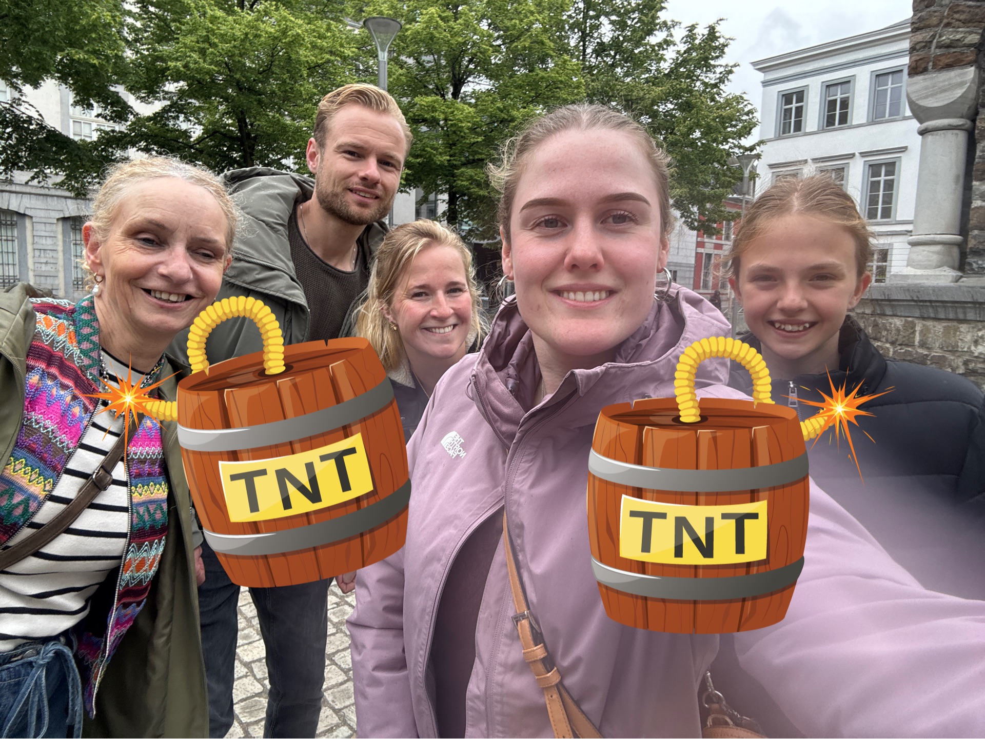Foto van Steef en zijn harem