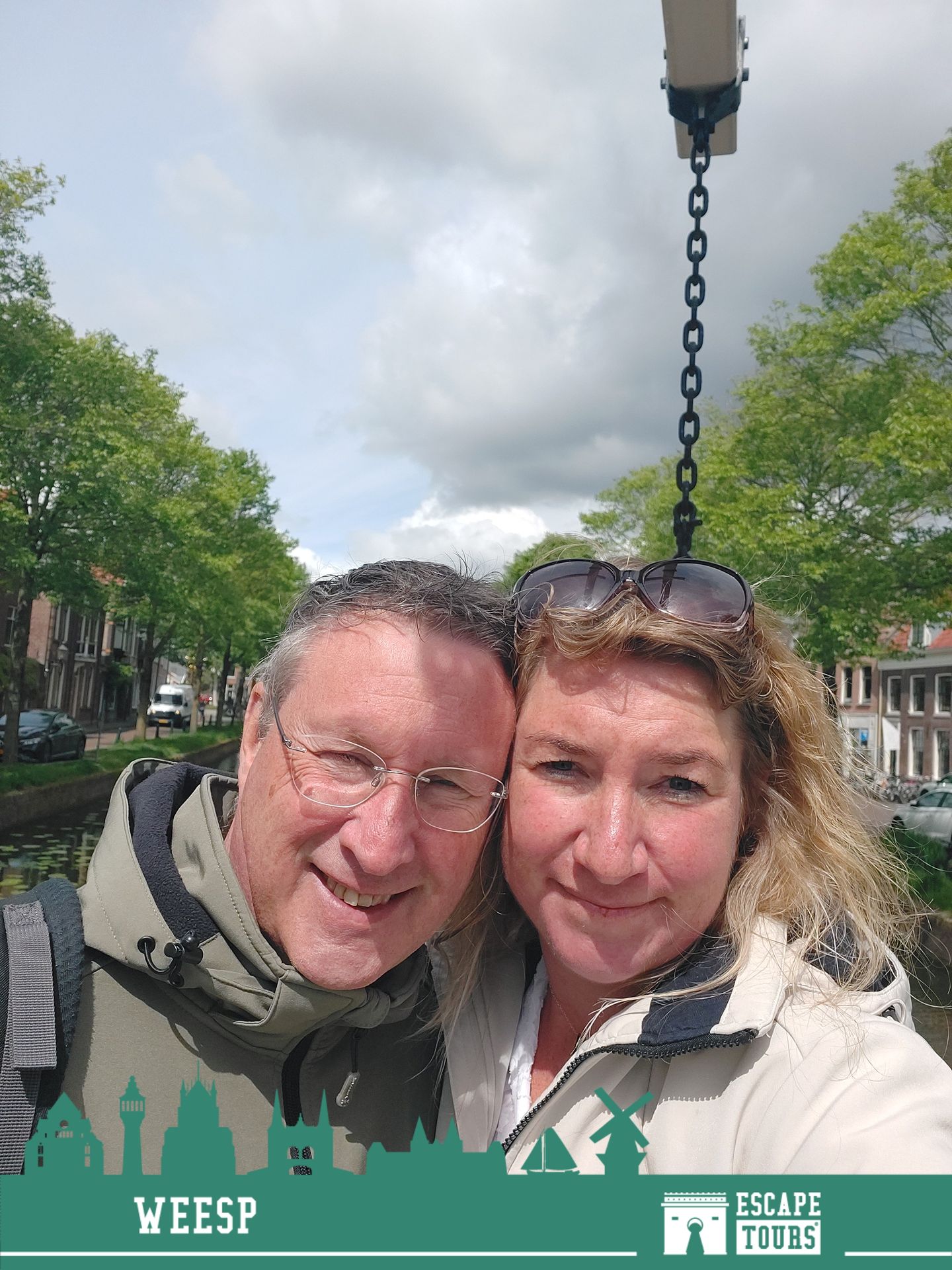 Teamfoto van naar weesp en weer terug