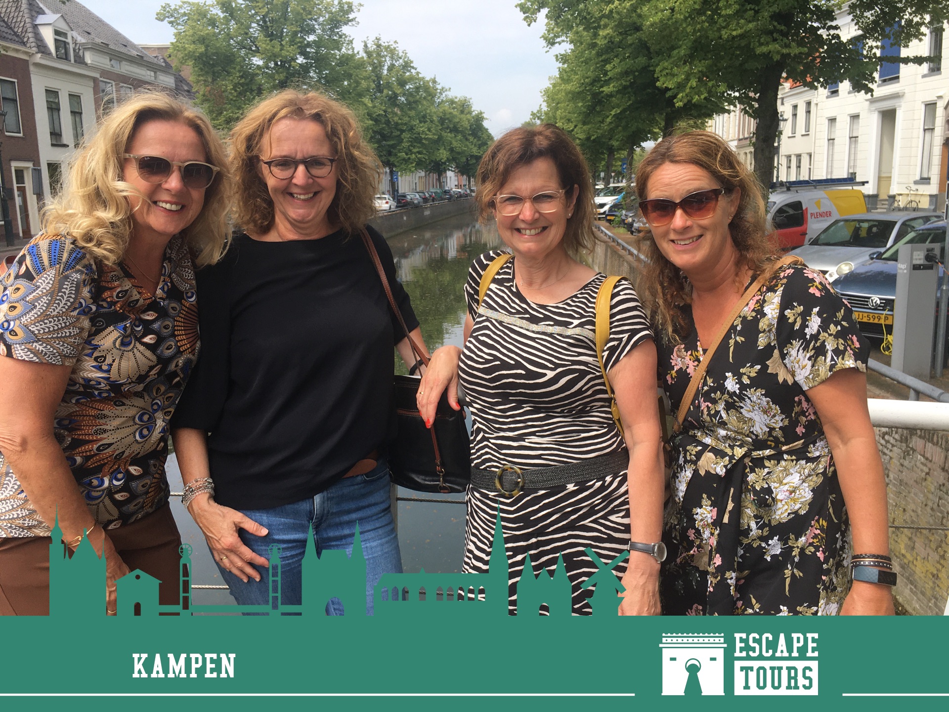 Teamfoto van fashion girls