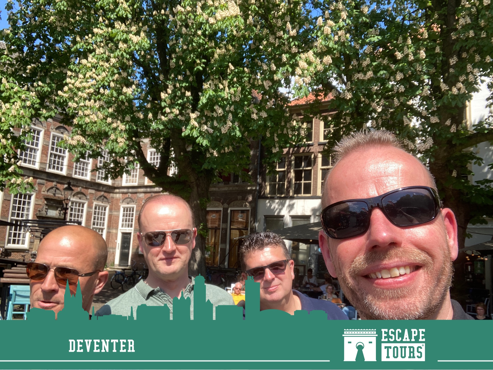 Teamfoto van Kowet Revival