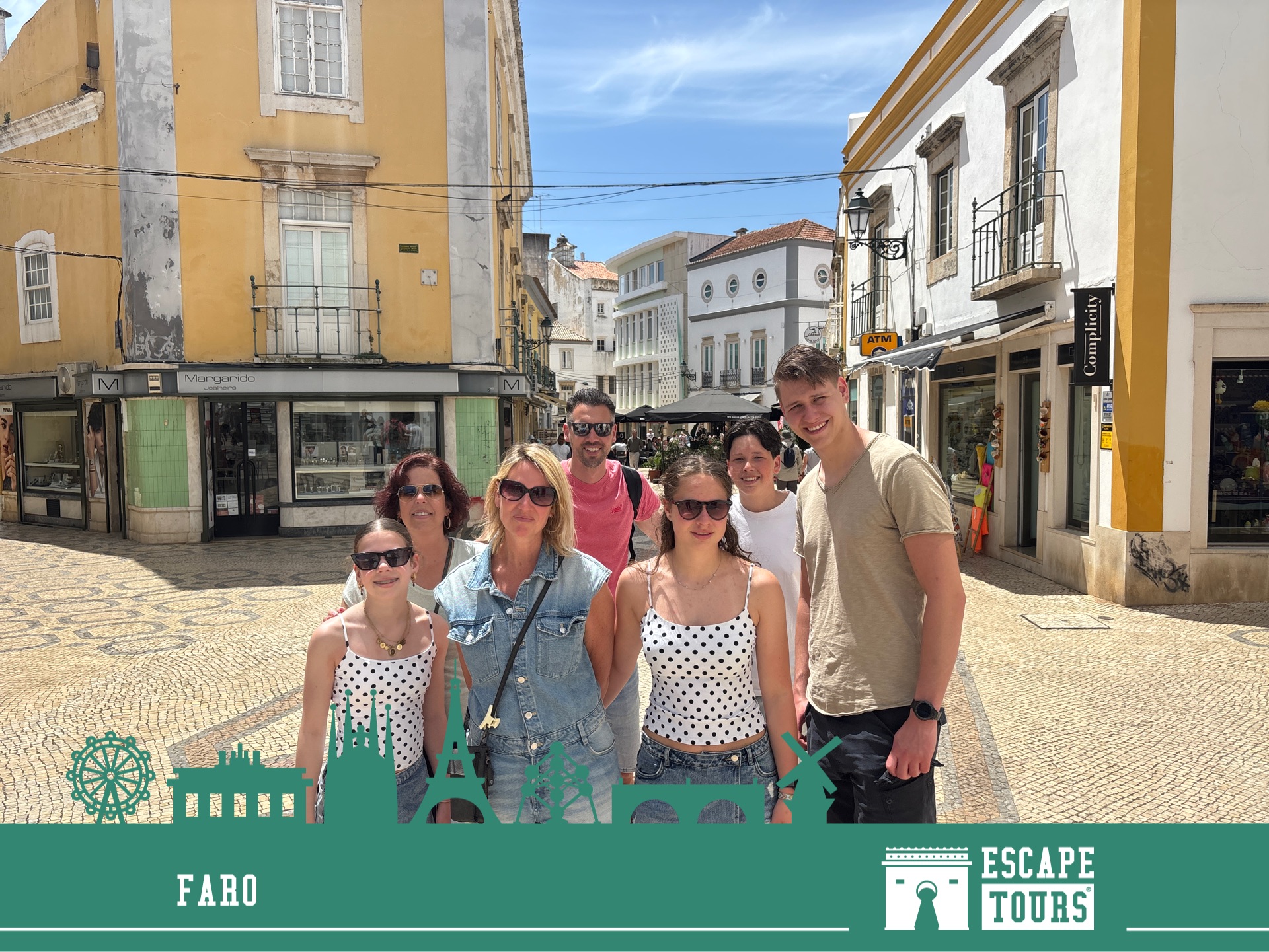 Teamfoto van Portugallos on tour