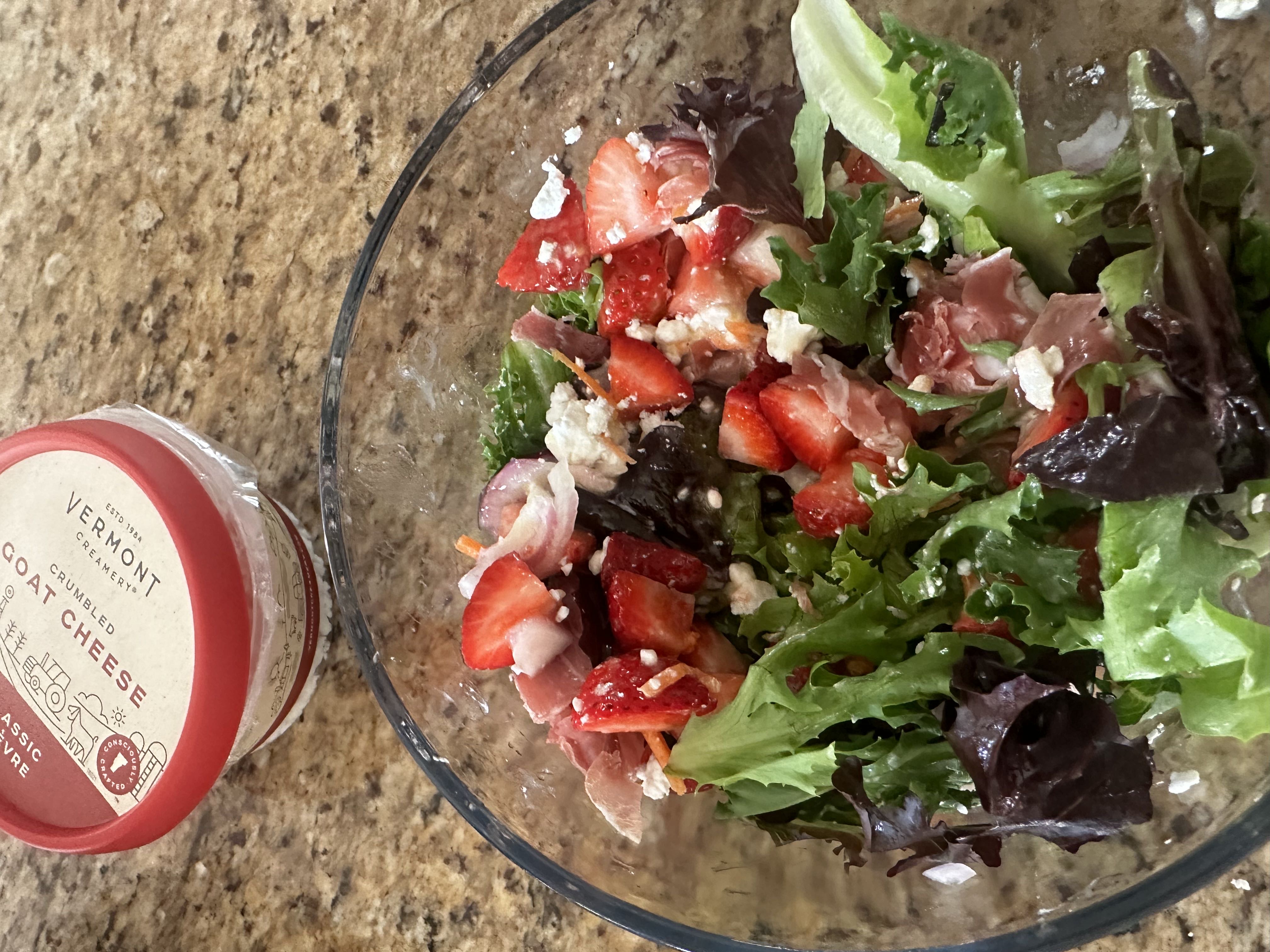 Healthy Strawberry Spinach Salad Recipe