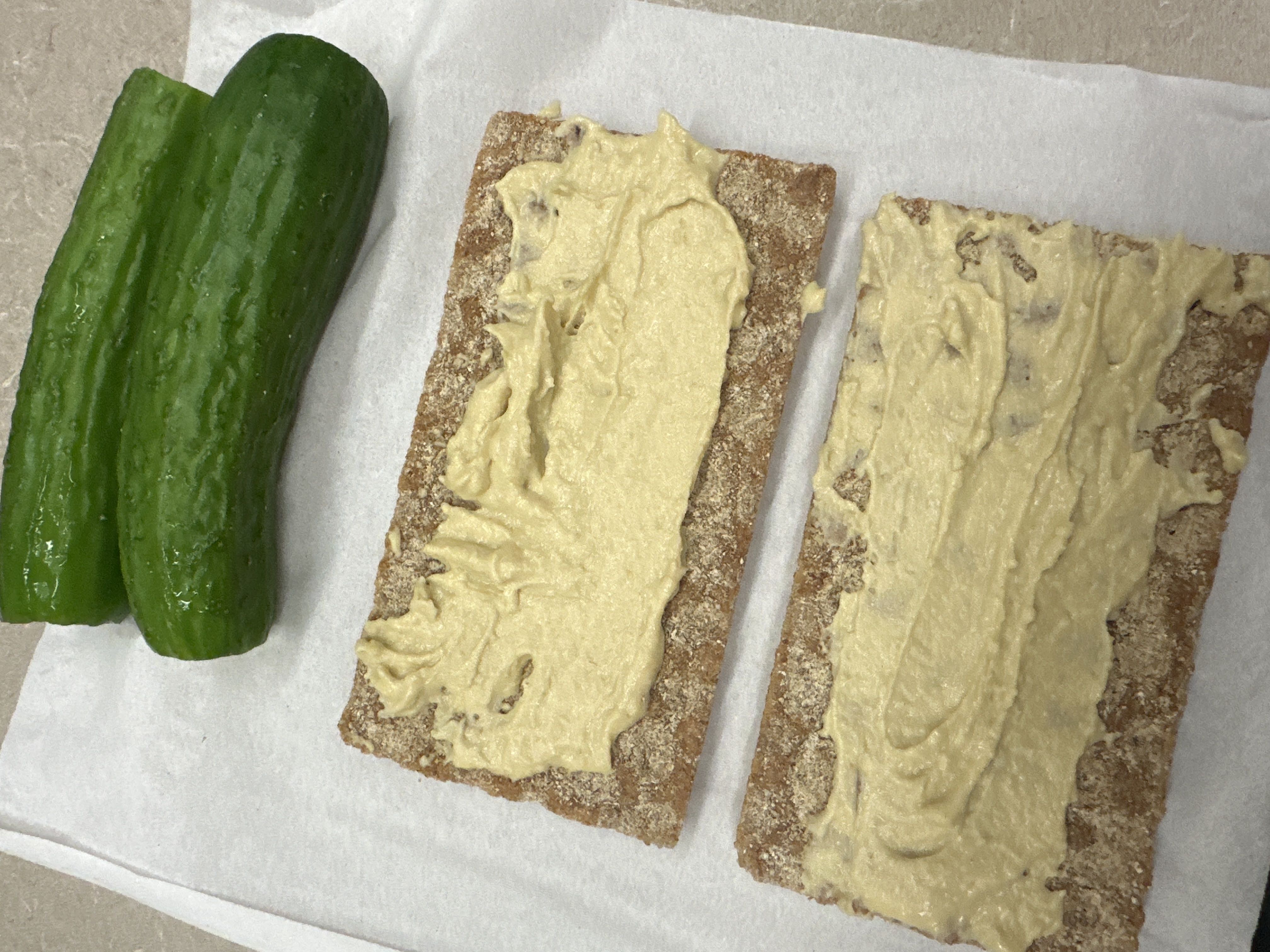 Healthy Jalapeño Hummus Snack Recipe