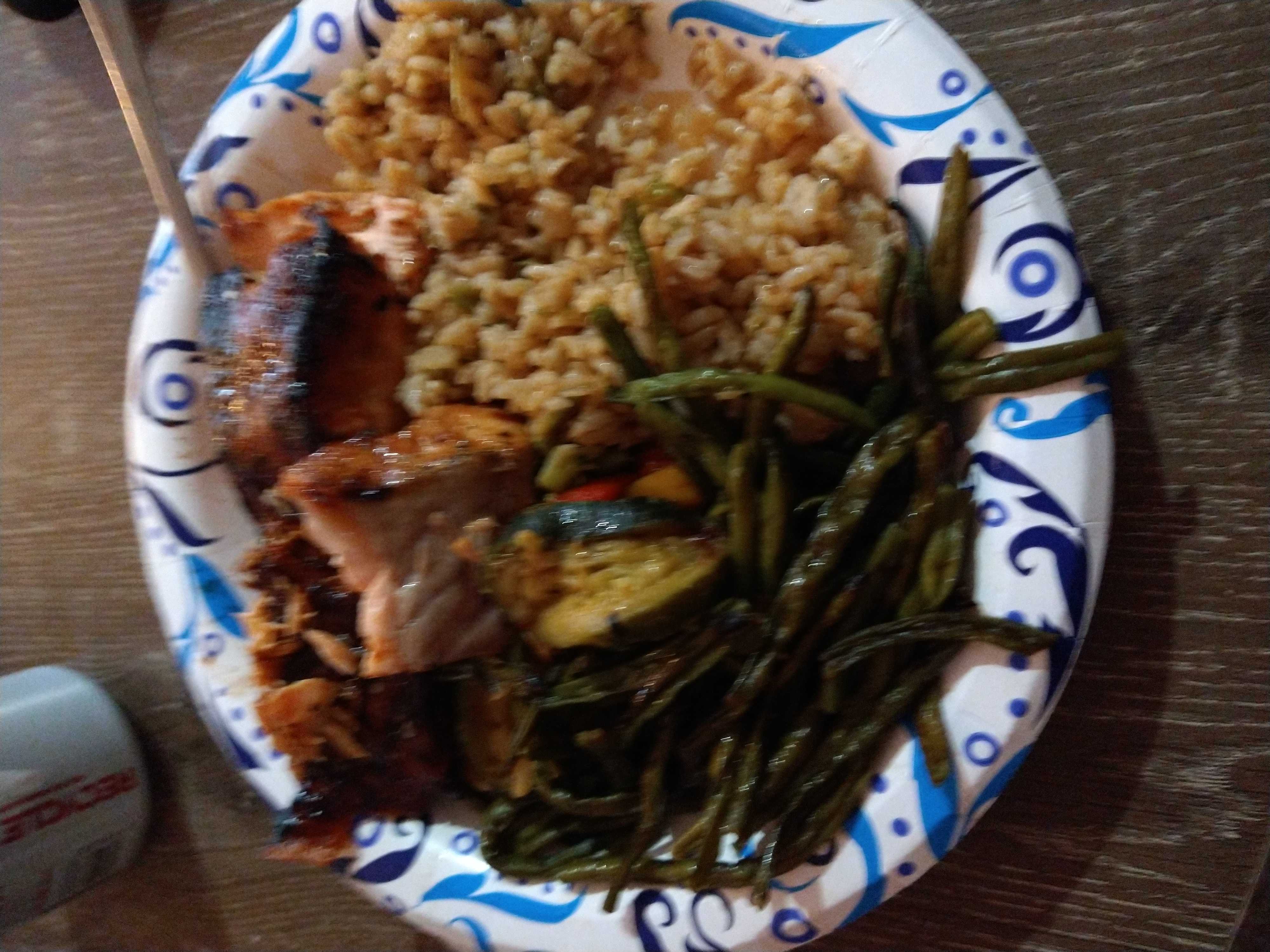 Healthy Salmon and Rice Recipe [www.fitmatecoach.com]