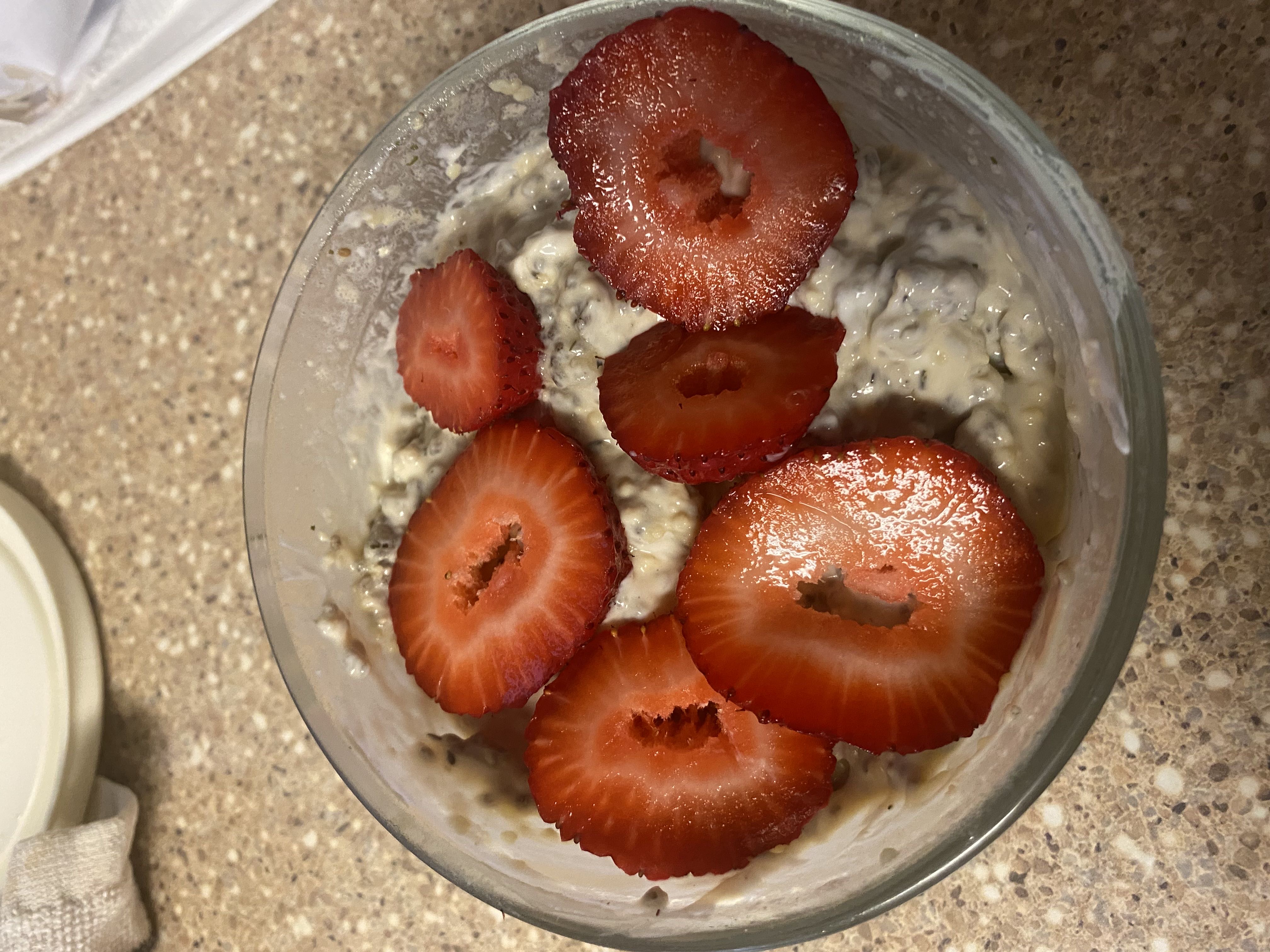 Healthy Chia Pudding Recipe with Yogurt