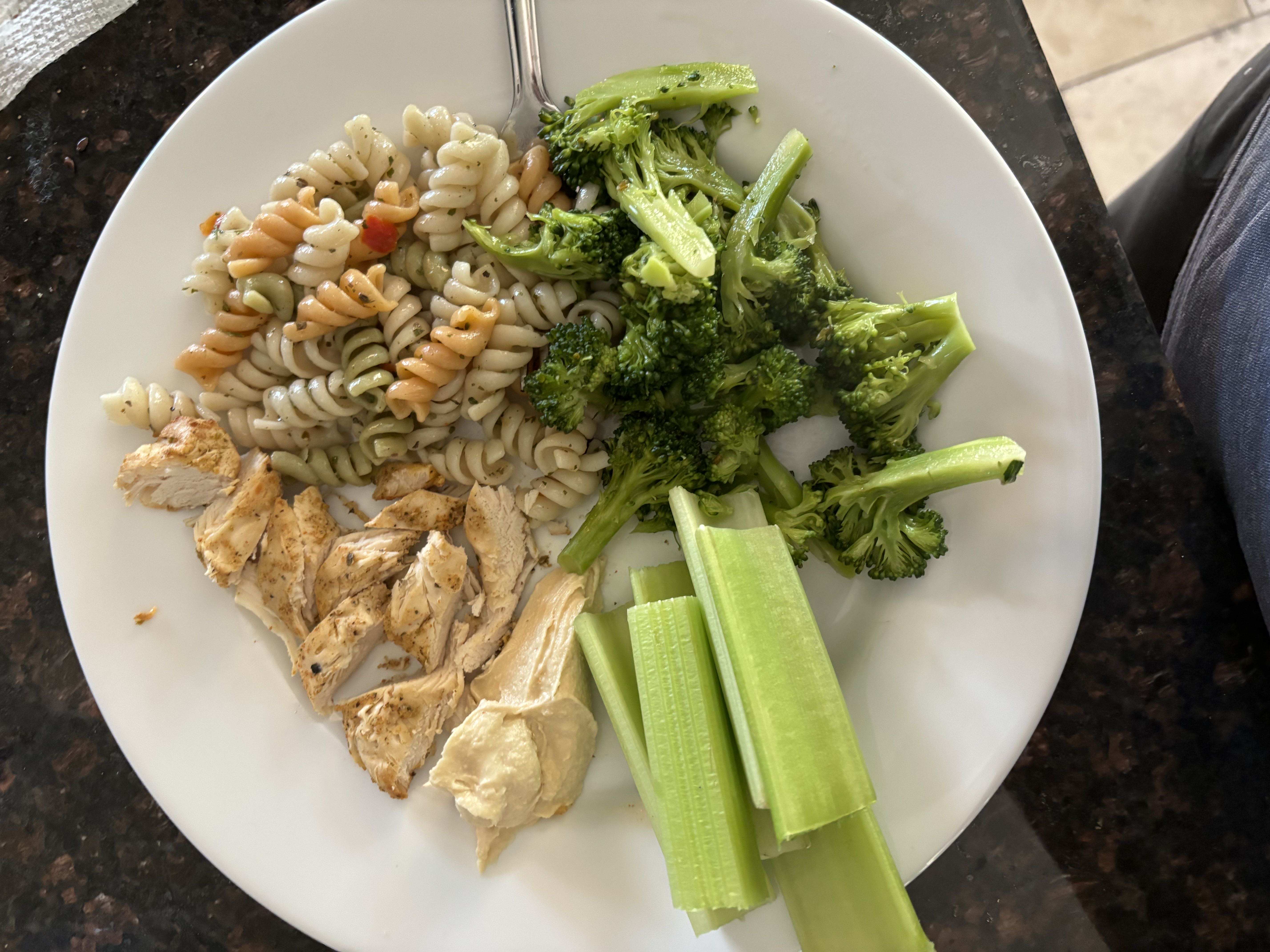 Healthy Pasta Salad with Grilled Chicken Recipe