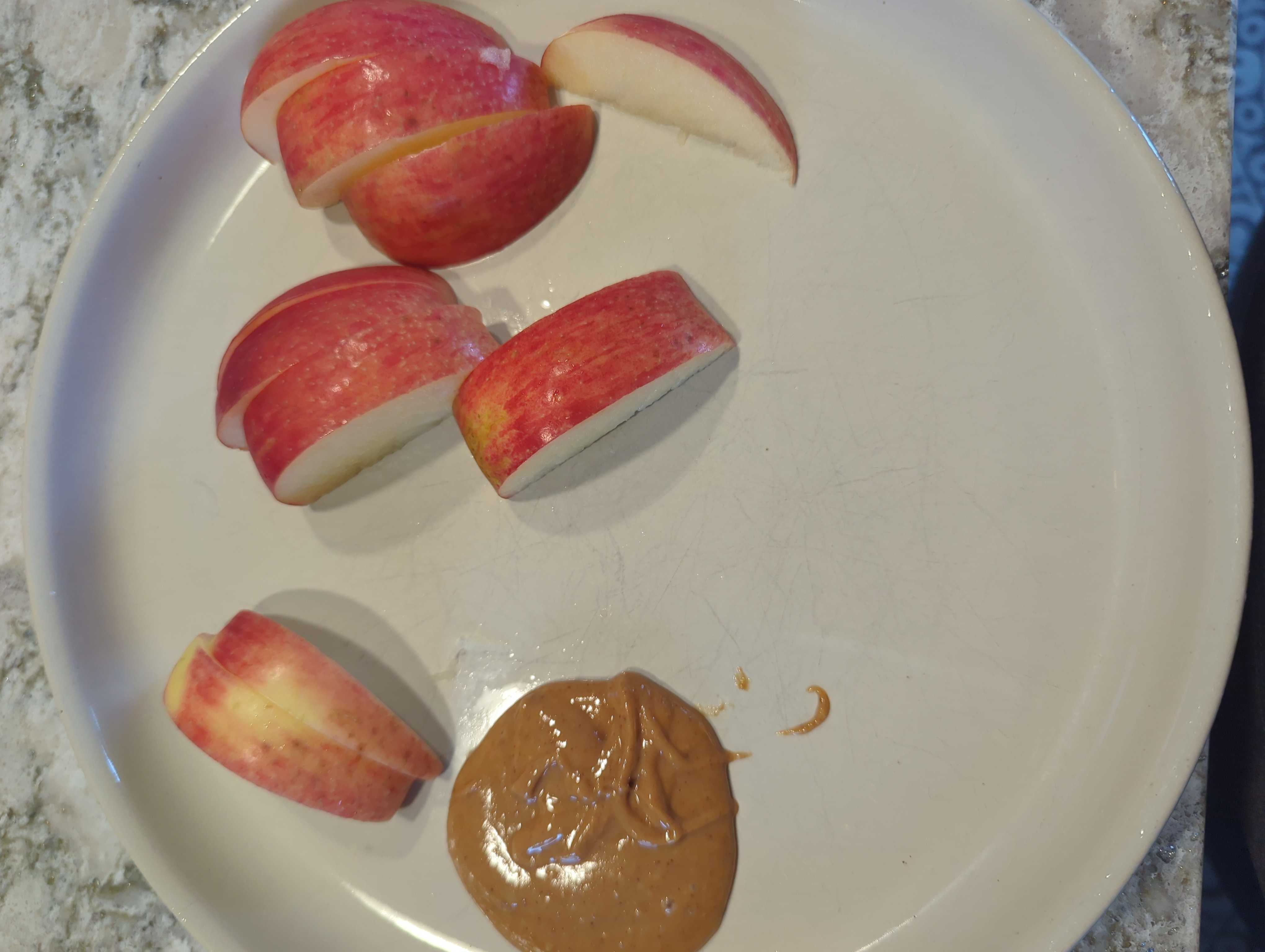 Healthy Peanut Butter Apple Snacks Recipe