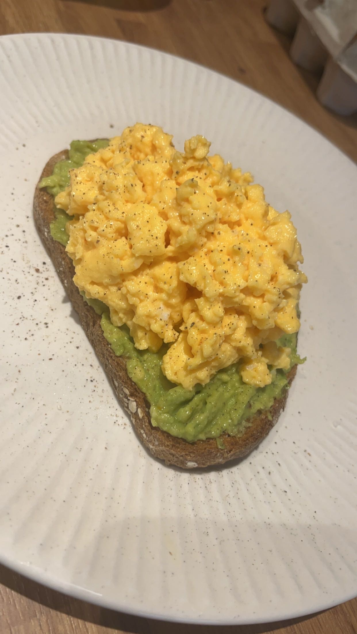 Healthy Avocado Egg Toast Recipe