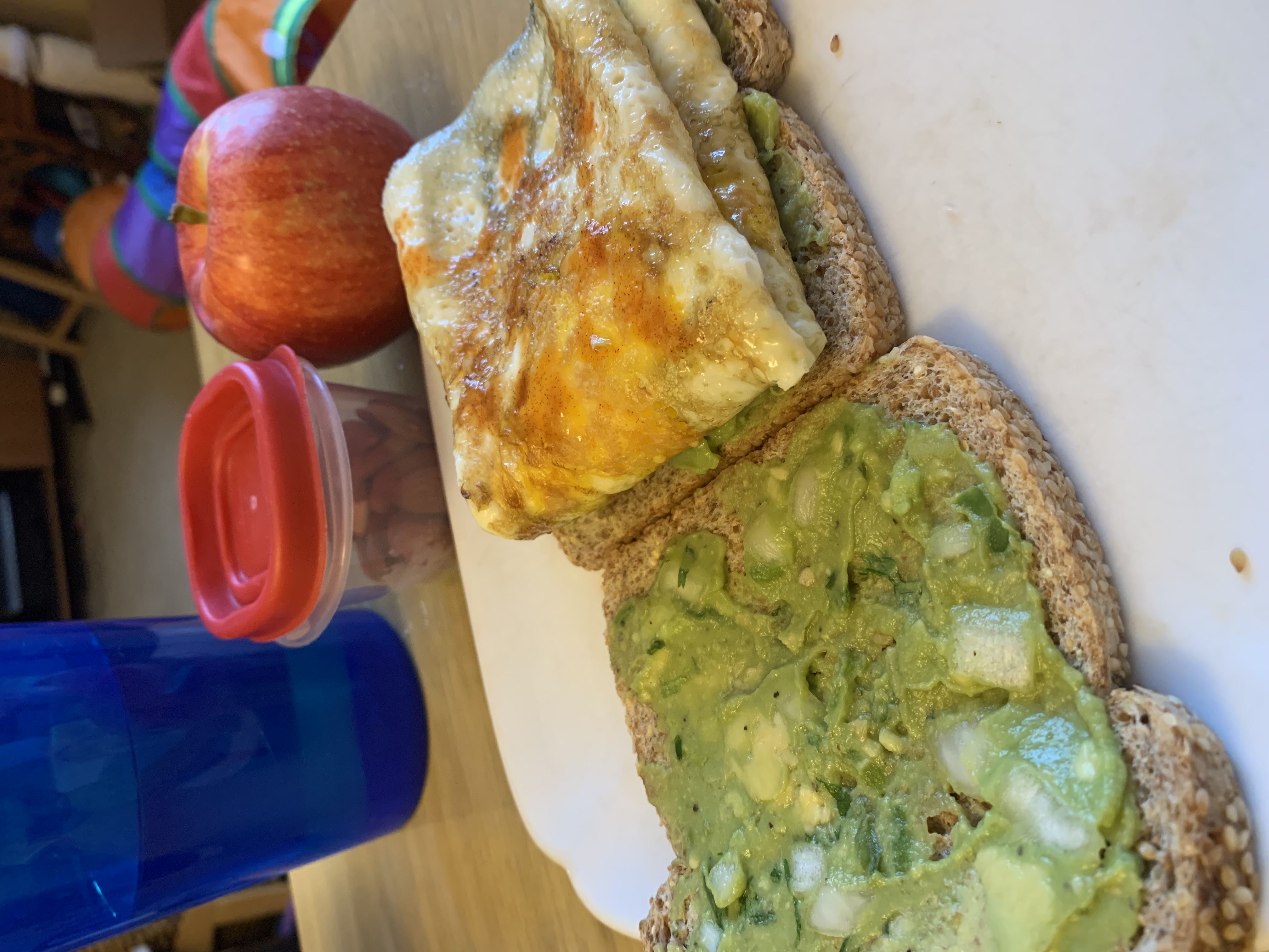 Healthy Avocado Egg Toast Recipe