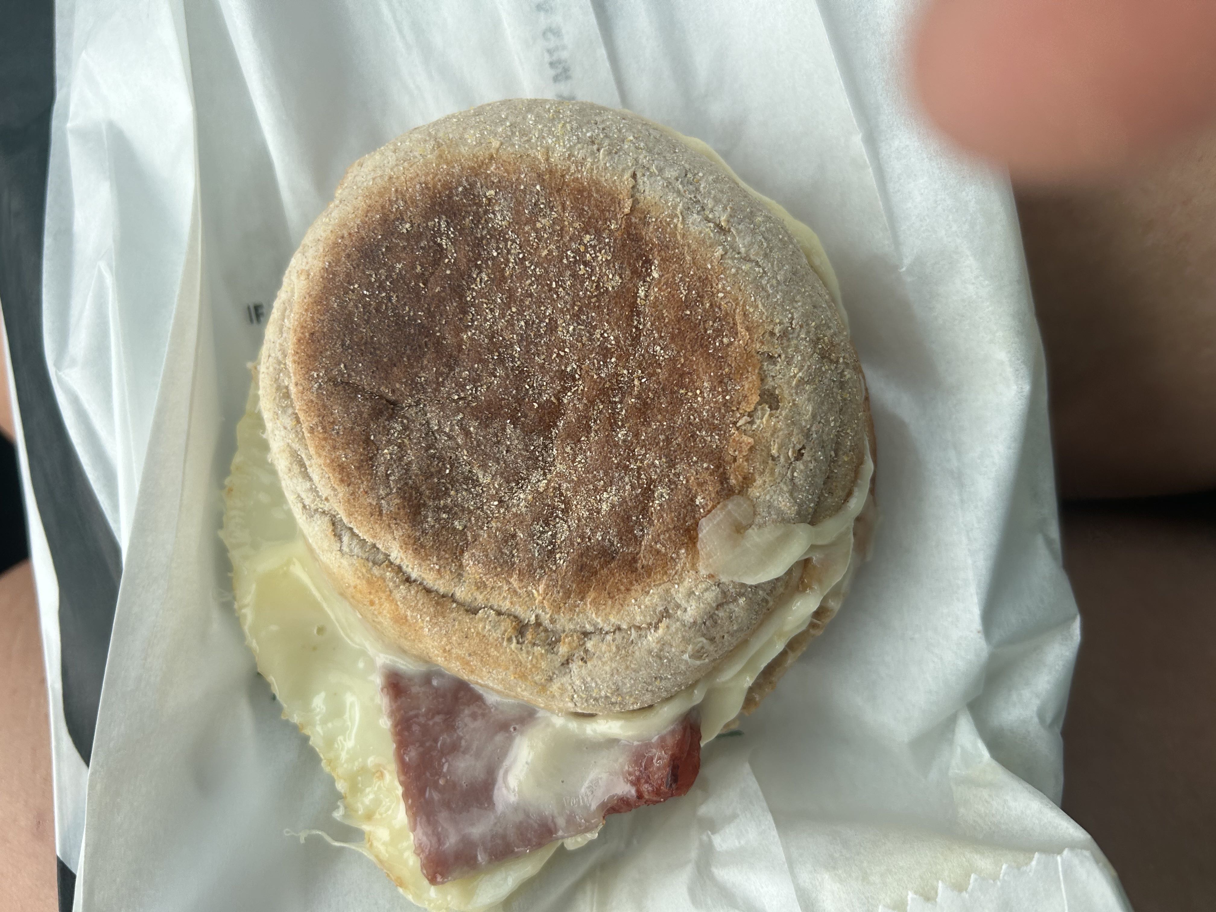 Healthy Turkey Bacon and Egg White Sandwich Recipe