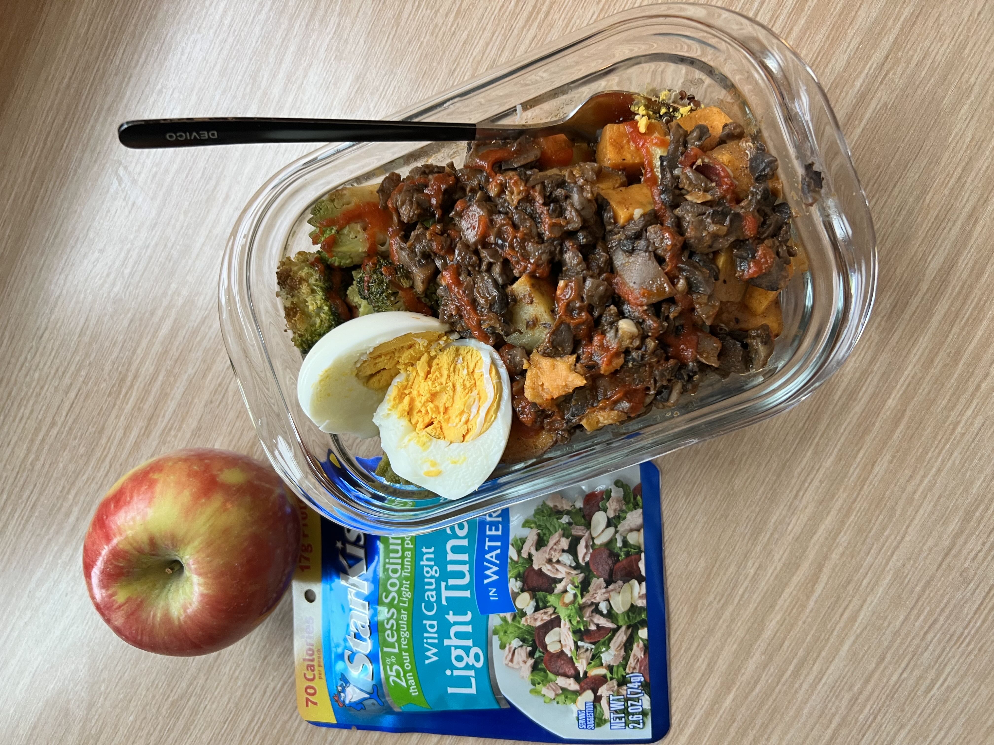 Healthy Quinoa Sweet Potato Bowl Recipe