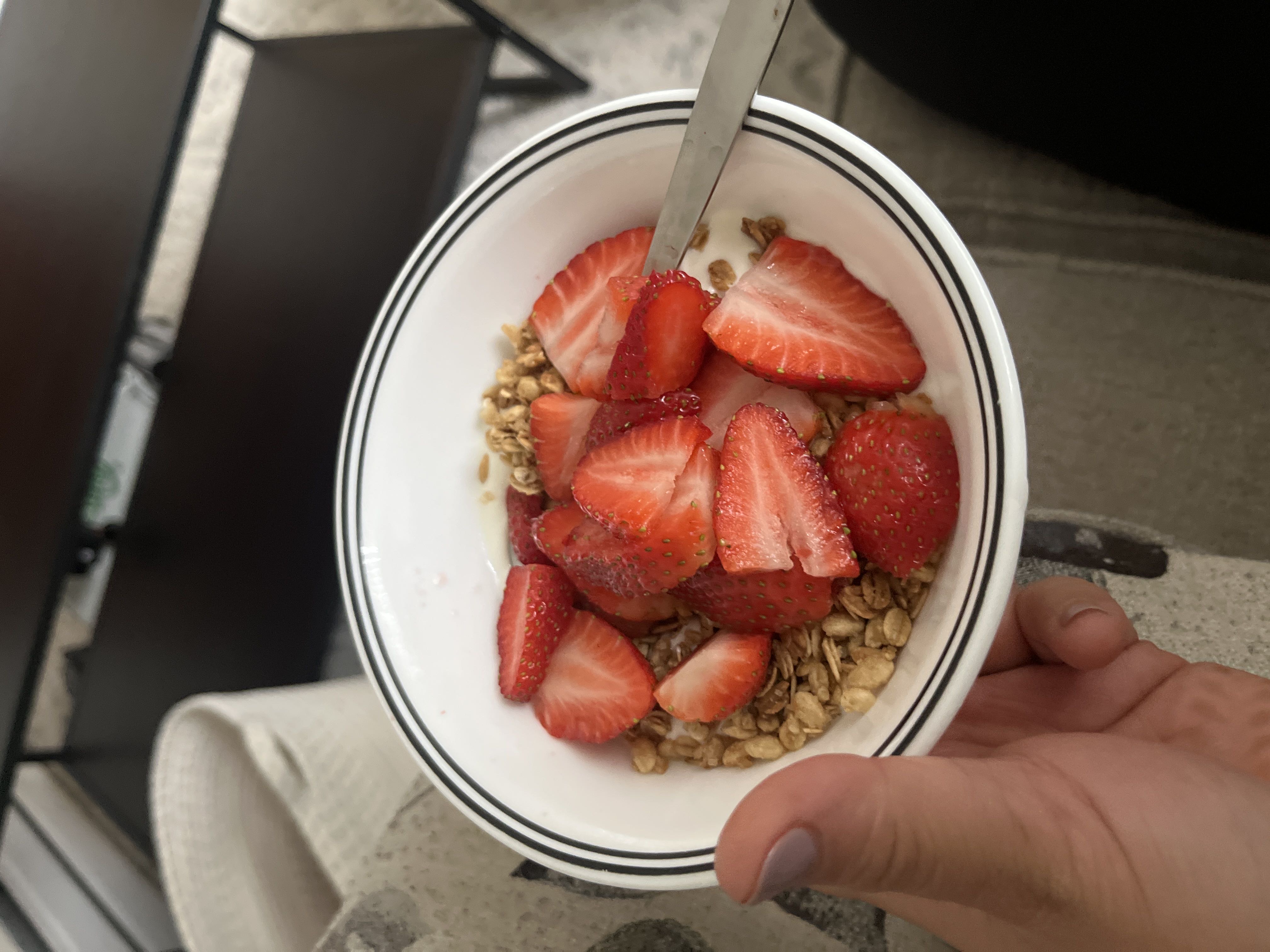 Healthy Greek Yogurt Granola and Strawberries Recipe