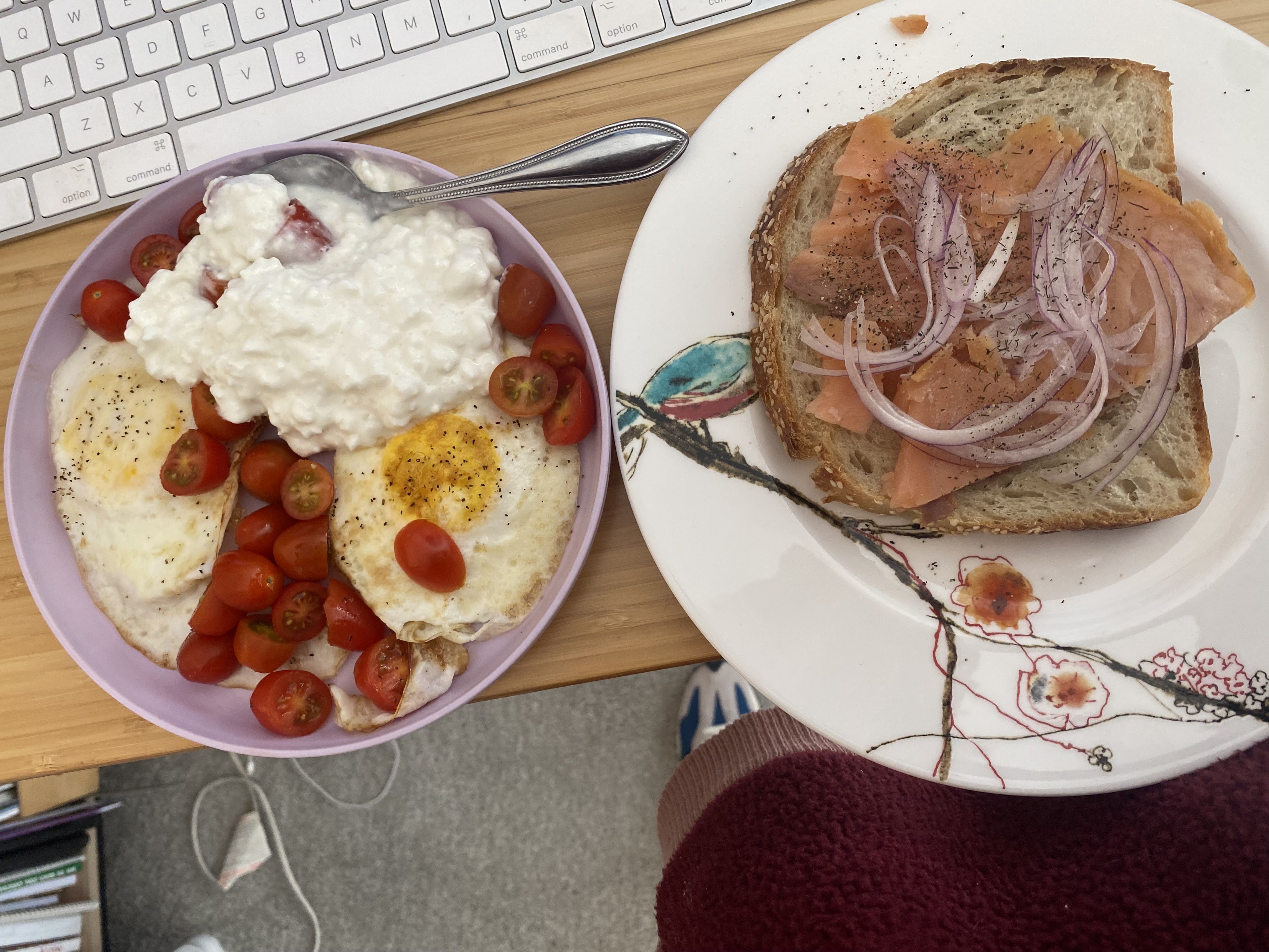 Healthy Avocado Toast with Eggs Recipe