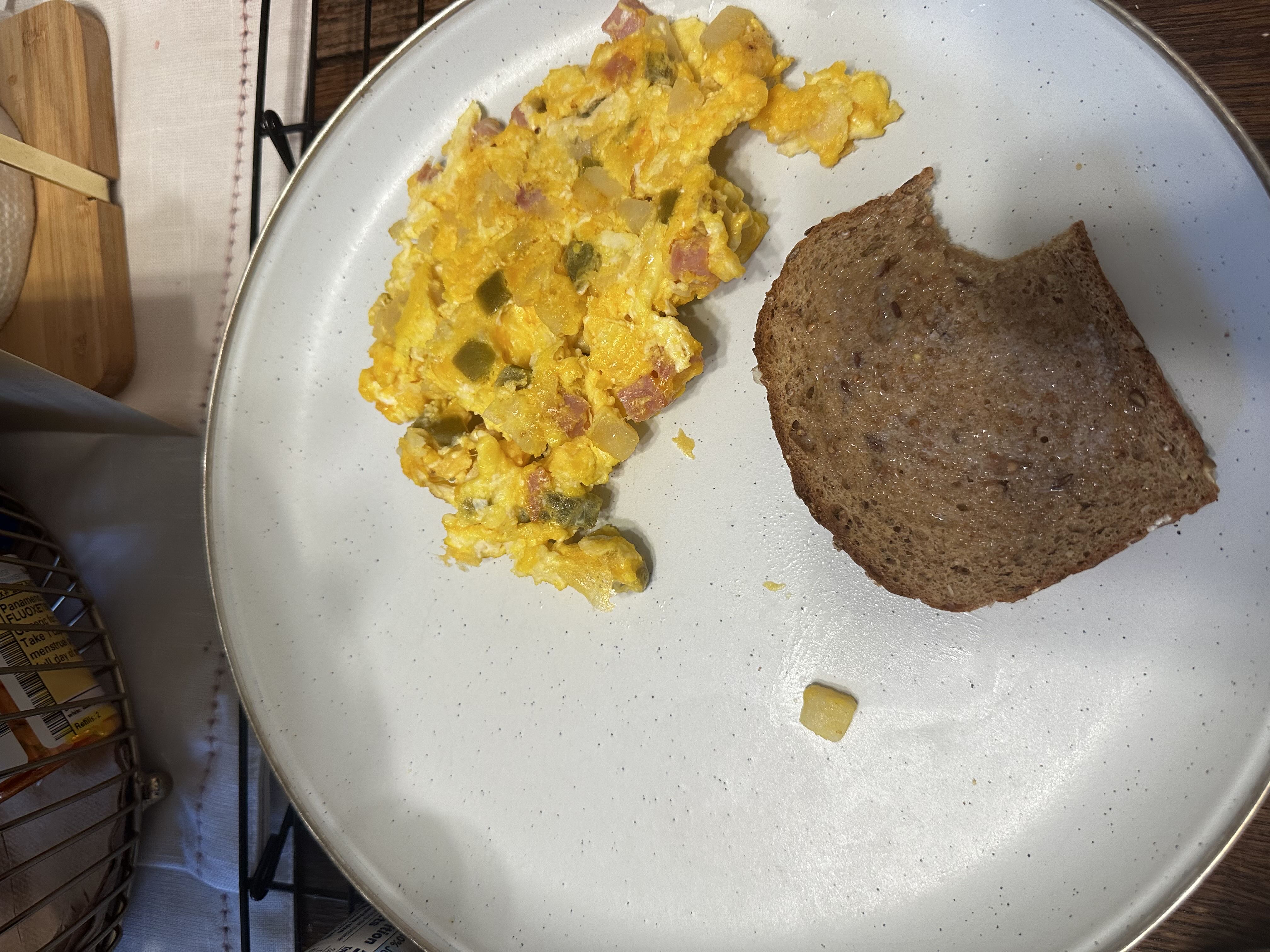 Healthy Avocado Toast with Eggs Recipe