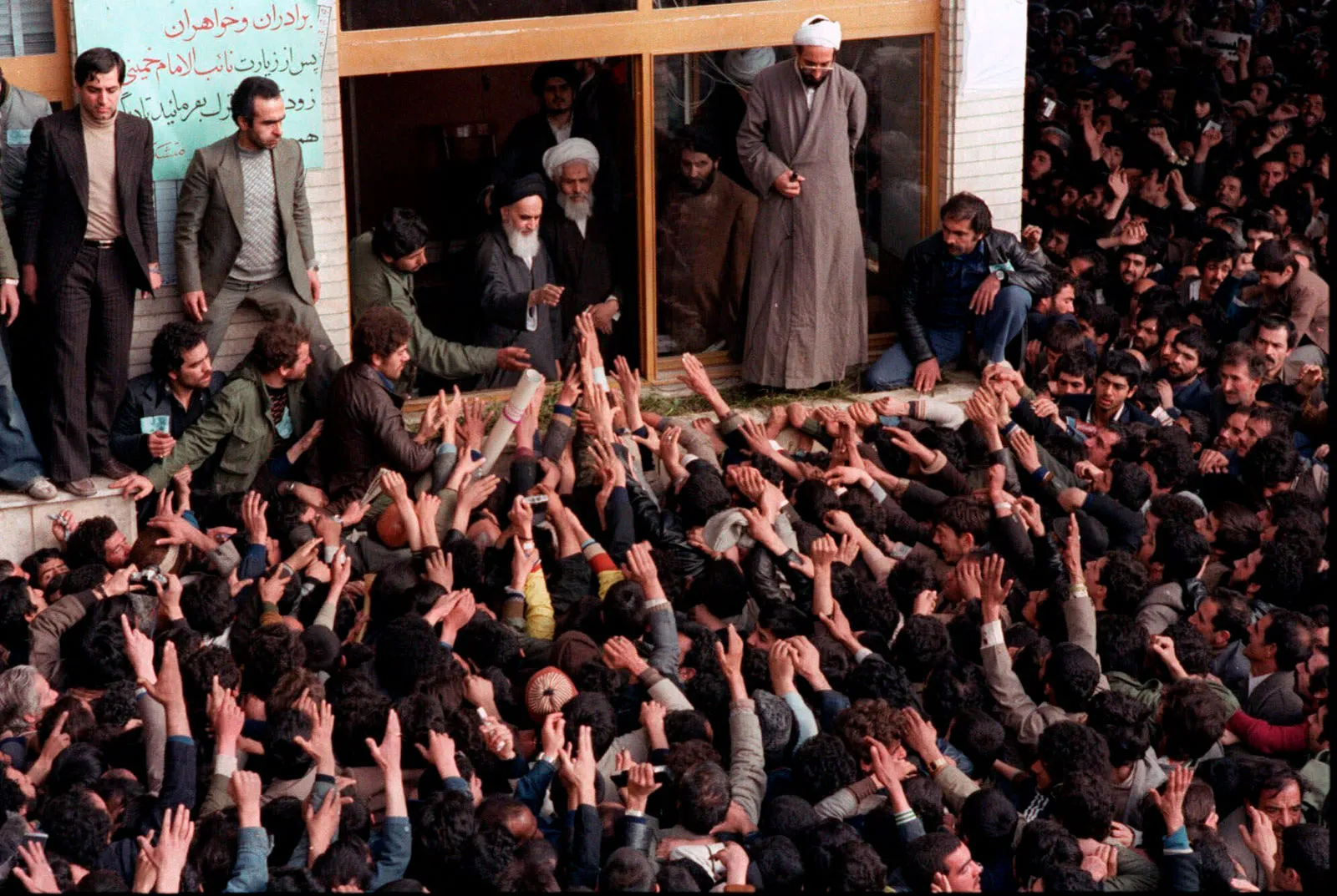 https://firebasestorage.googleapis.com/v0/b/fiveable-92889.appspot.com/o/images%2FRuhollah-Khomeini-greeting-supporters-Tehran-February-1979-ZdwqaPEkwwQ3.webp?alt=media&token=90896c46-27f7-459b-a290-c8455fdff137