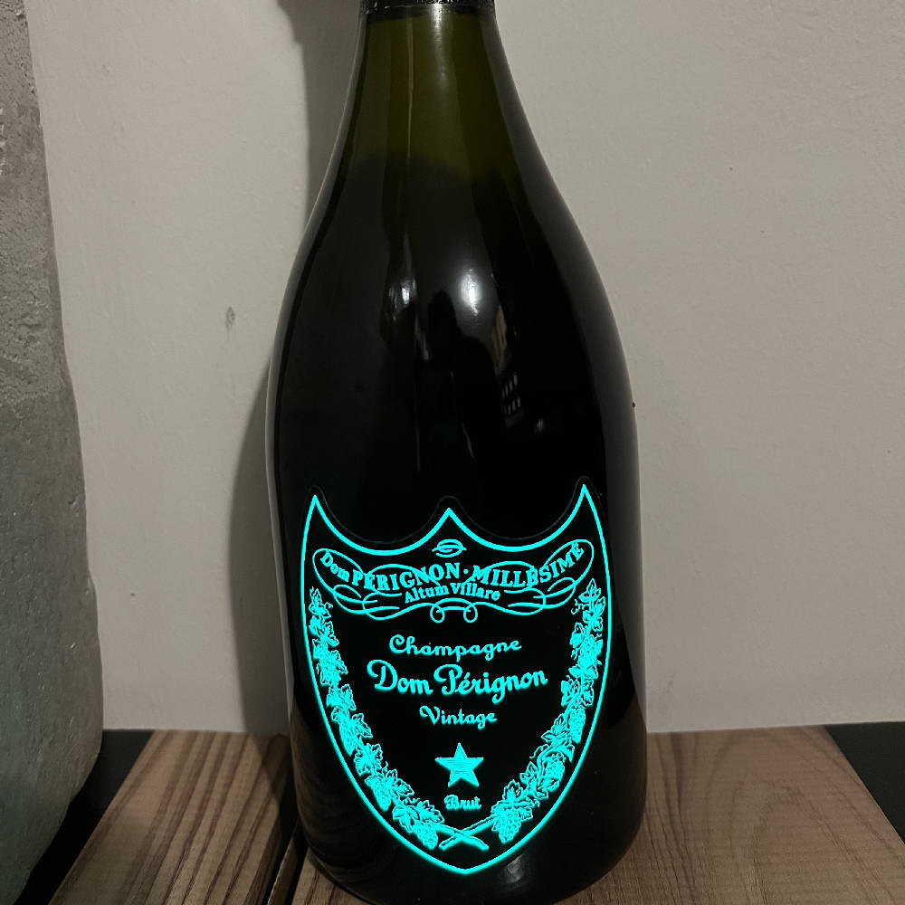 Dom Perignon Luminous 2004