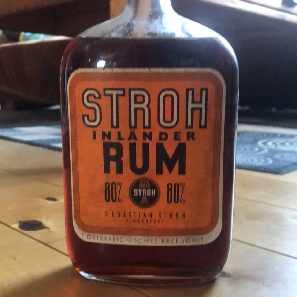 Strohrum Inländer Rum. 80% Klagenfurt 60 Jahre alt!!!!