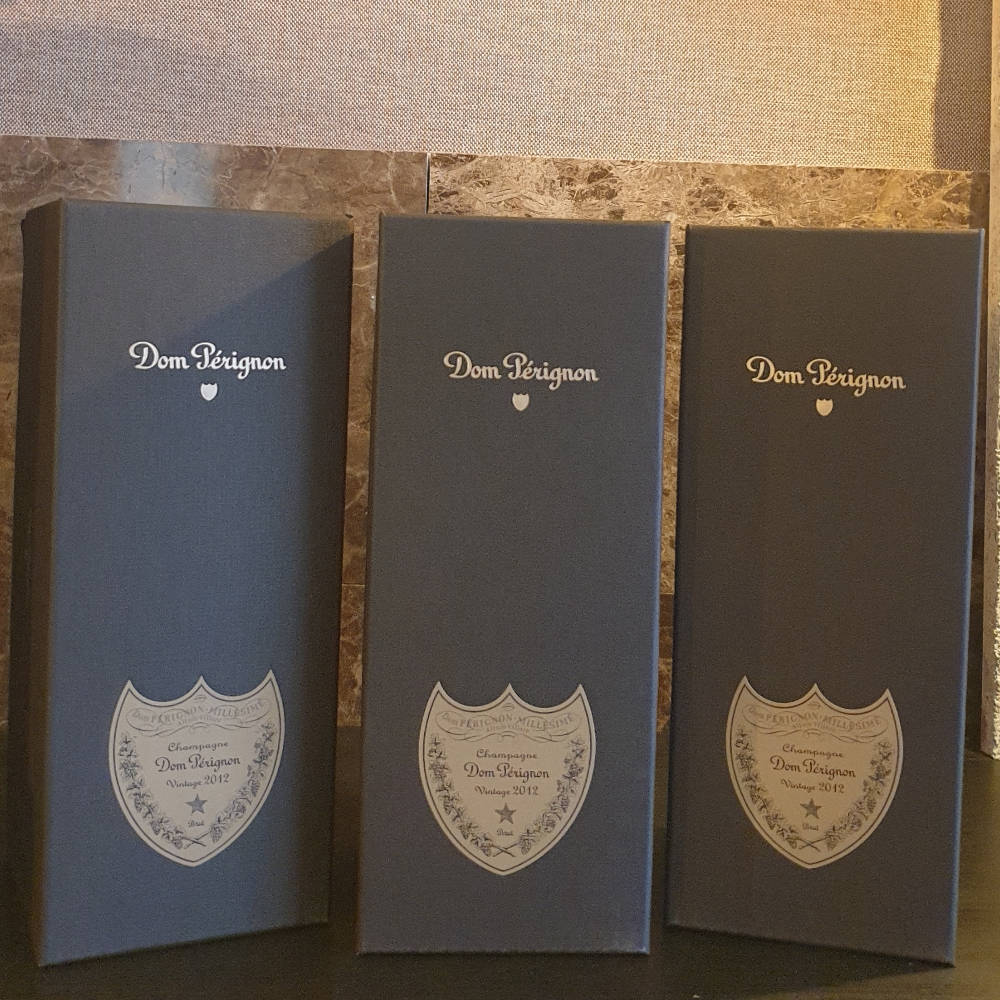 Auktion🥁: 3 x Dom Perignon 2012 in Box