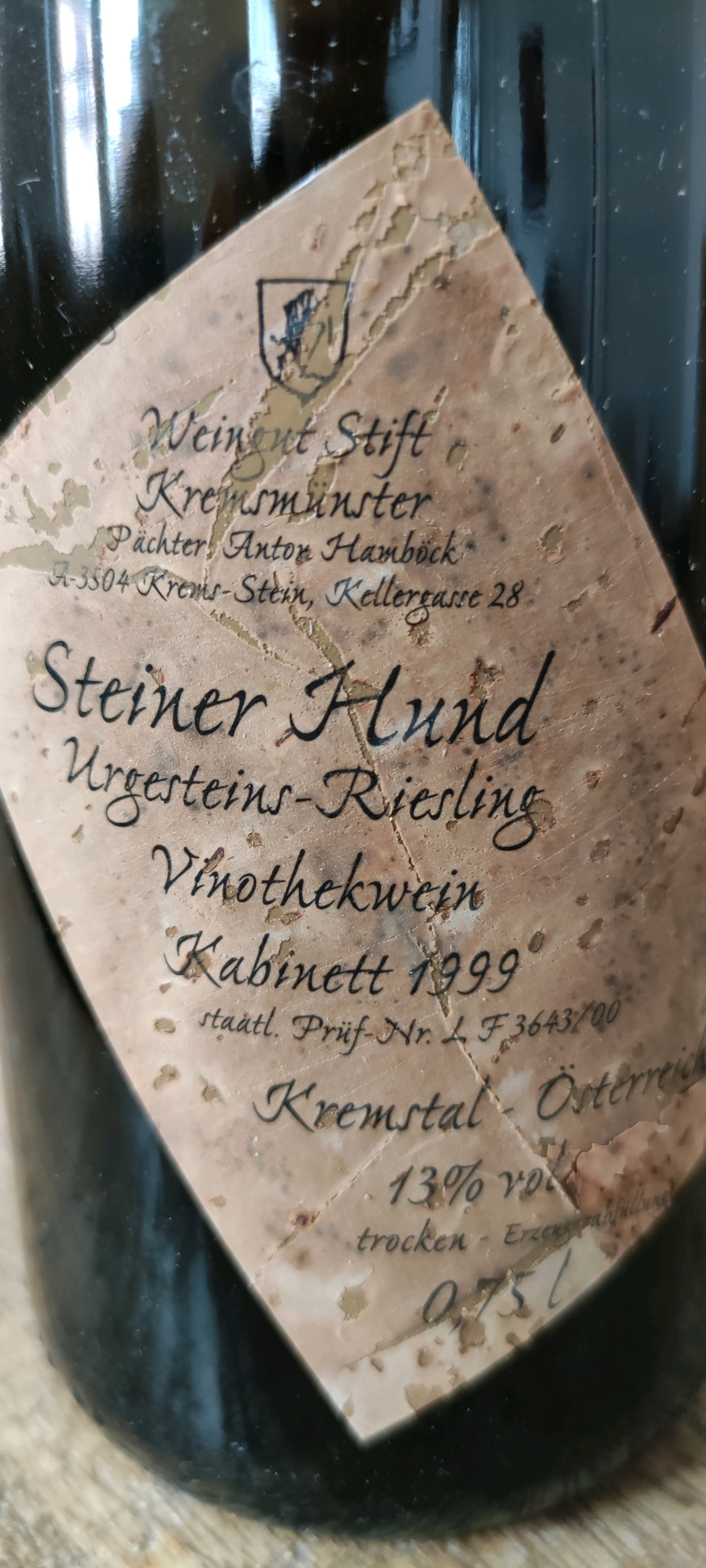1999er Steiner Hund Weinkellerei Stift Kremsmünster 