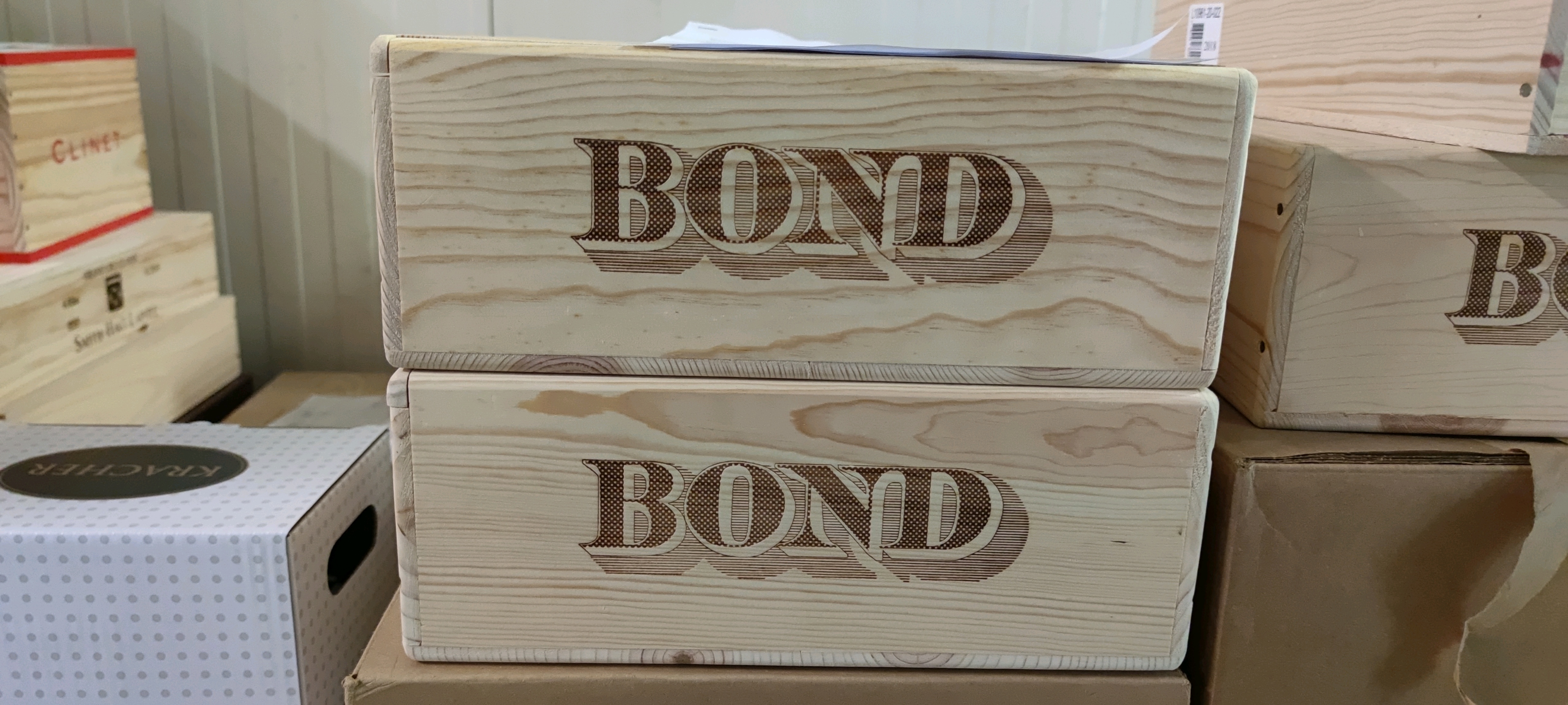 US Granaten...Bond, Harlan, Vérité, SQN, Mount Brave, Arietta, Dominus, Mondavi, Promontory, Realm Cellars etc. bei Interesse gerne PN.