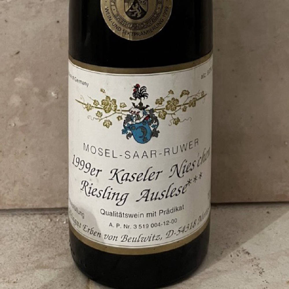 1999, 2003 Erben von Beulwitz Kaseler Nies'chen Riesling Auslese ***