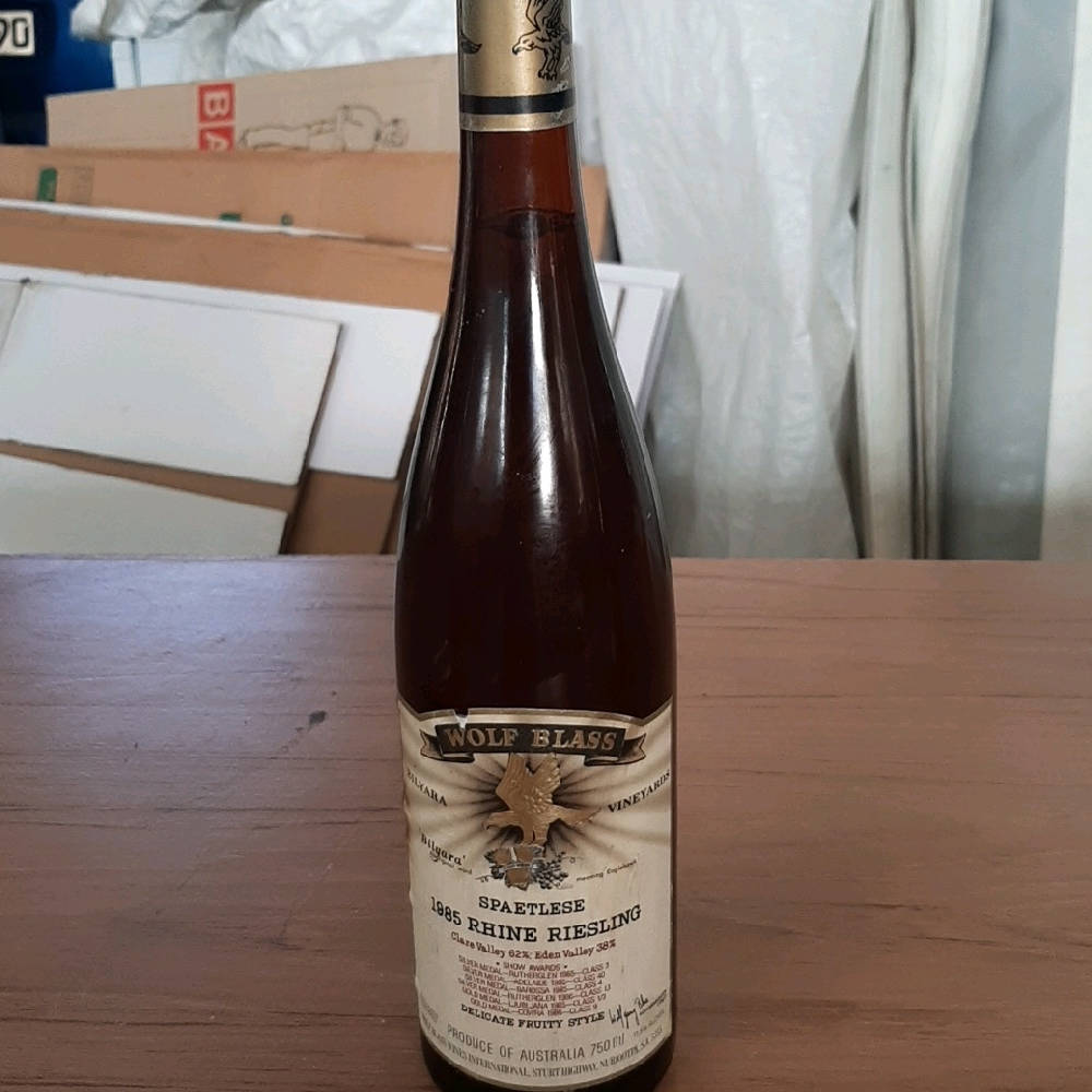 Auktion 1985er  Spätlese Rhine Riesling Wolf Blass