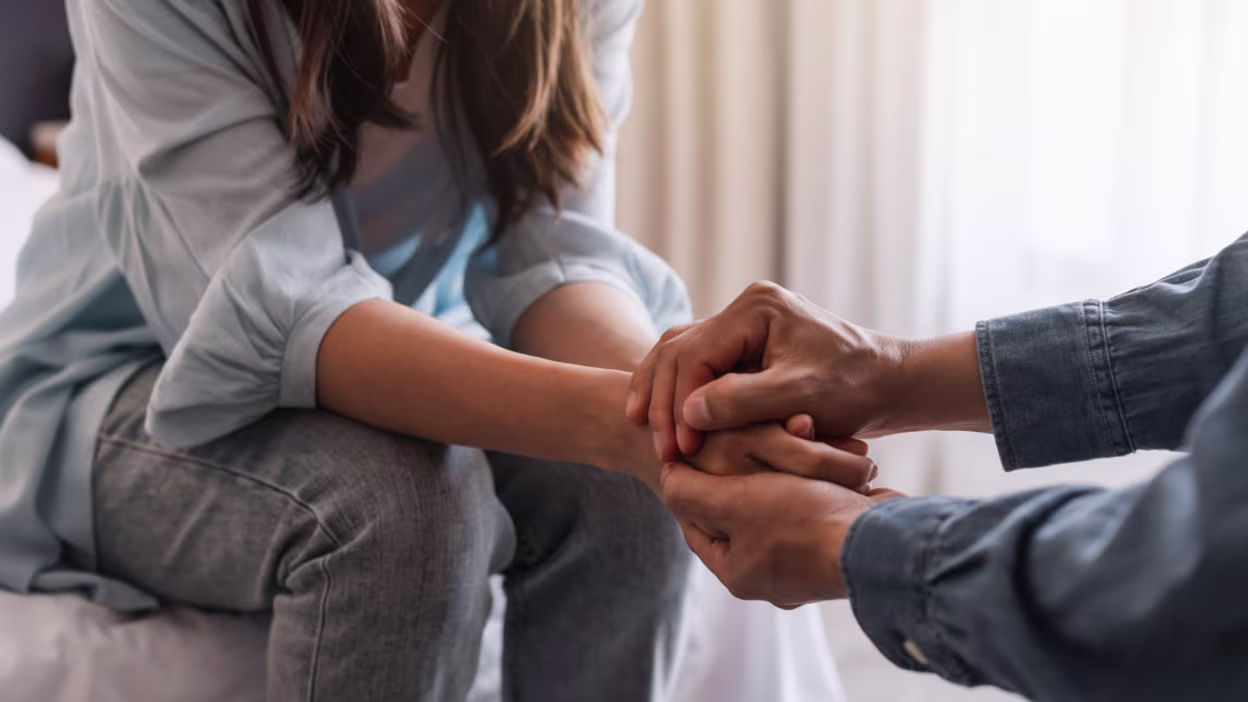 The Essential Guide to Giving and Receiving Effective Emotional Support